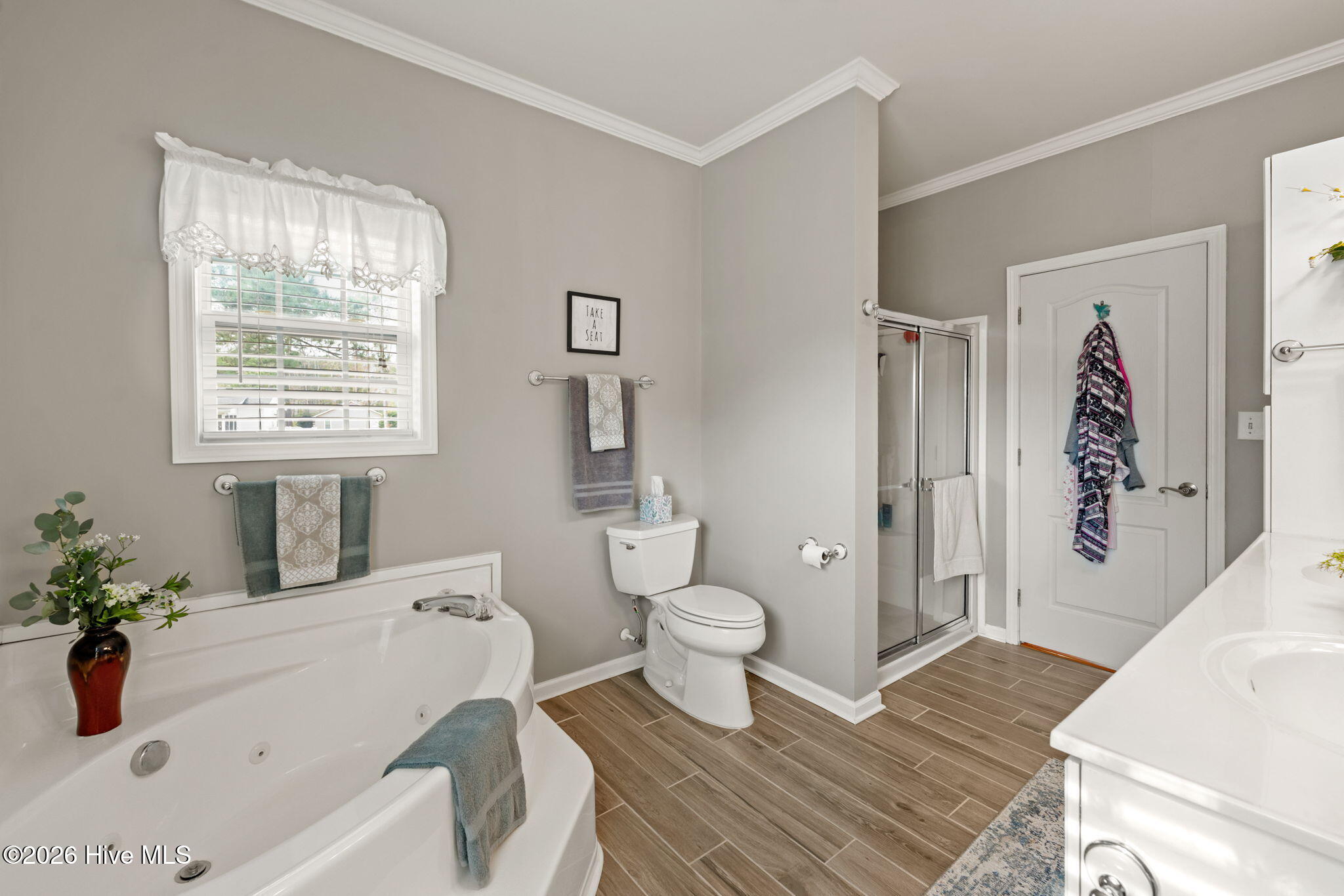 100555983 | Photo 30