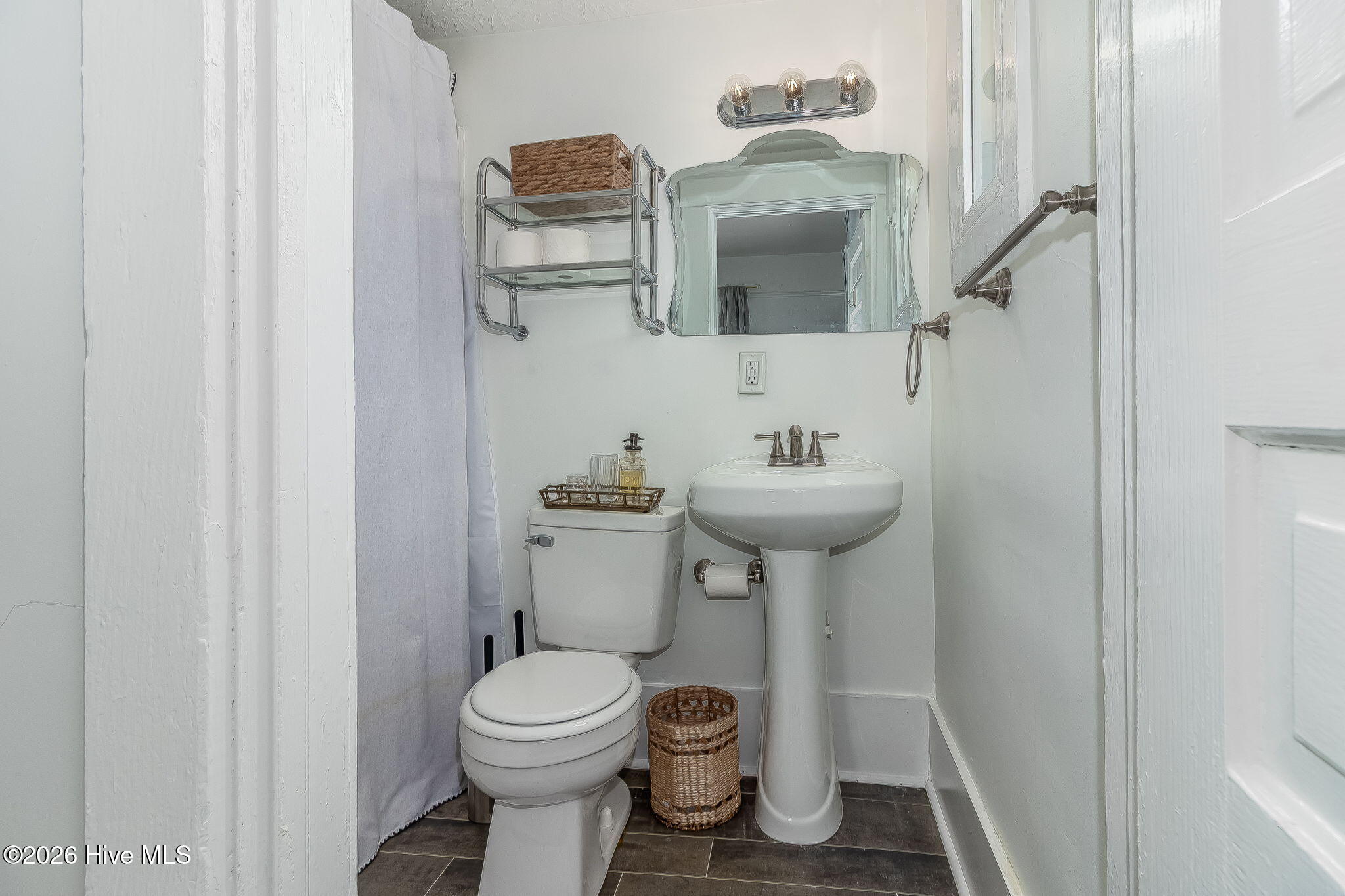 Cottage bath