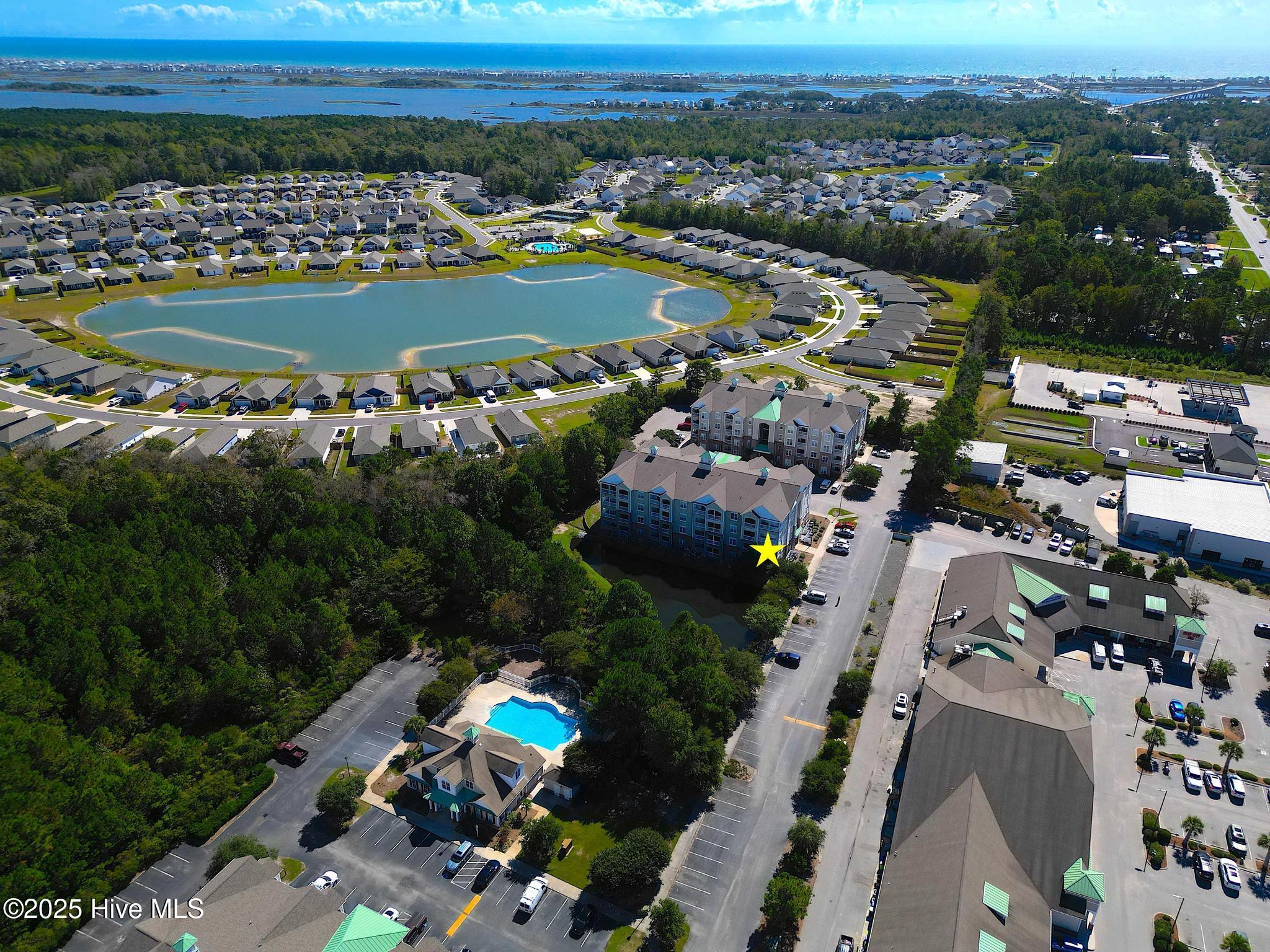 100534929 | Photo 49