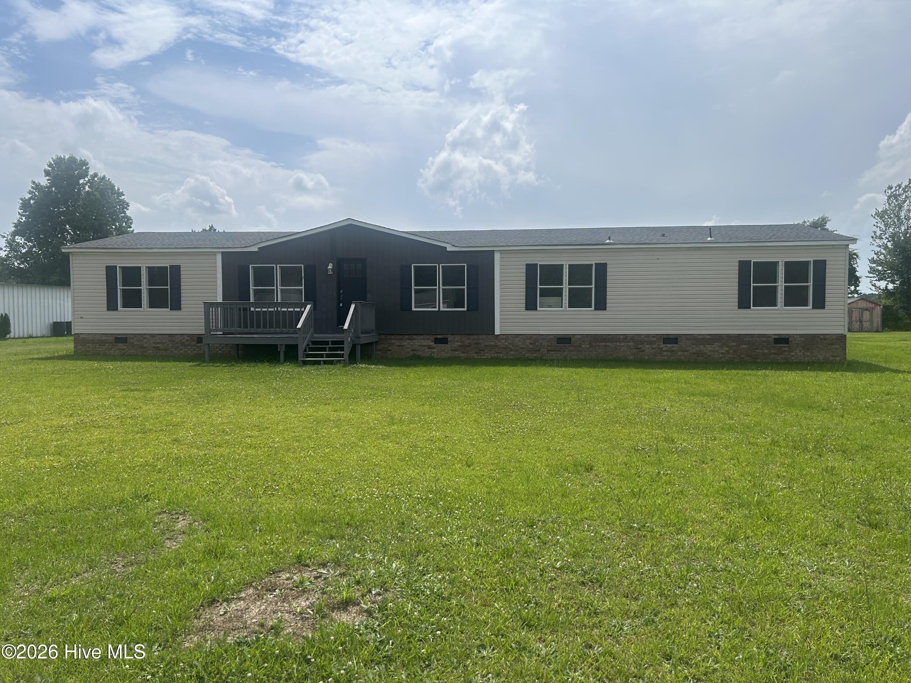 1490 Cobblestone Drive, Kinston, NC 28504 Listing Photo  1