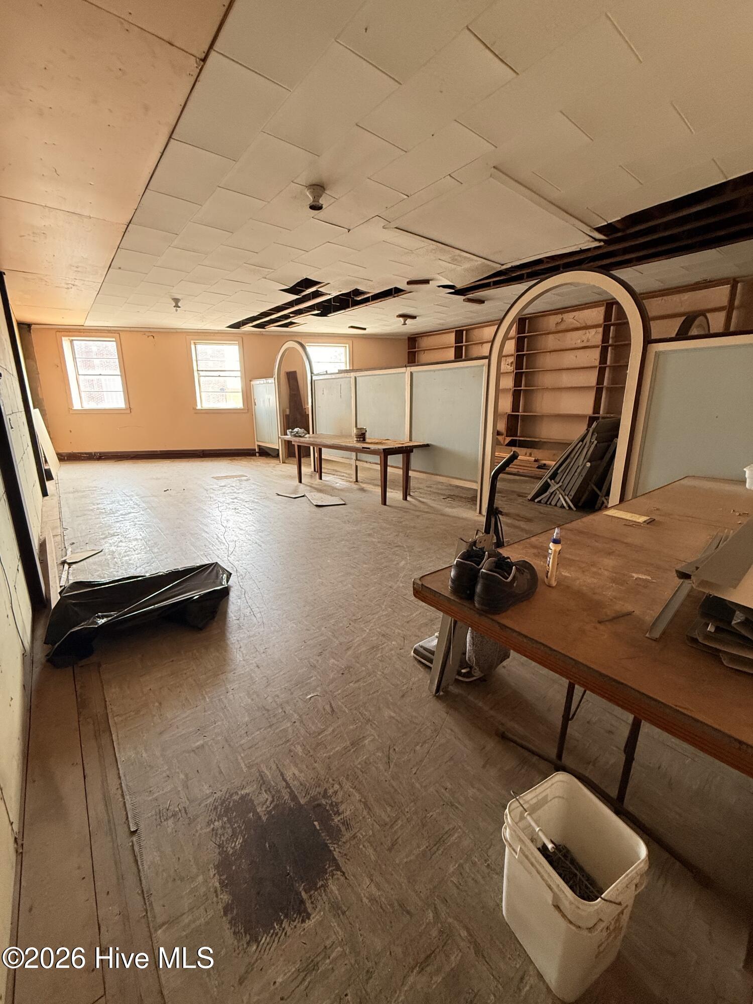 100561316 | Photo 17