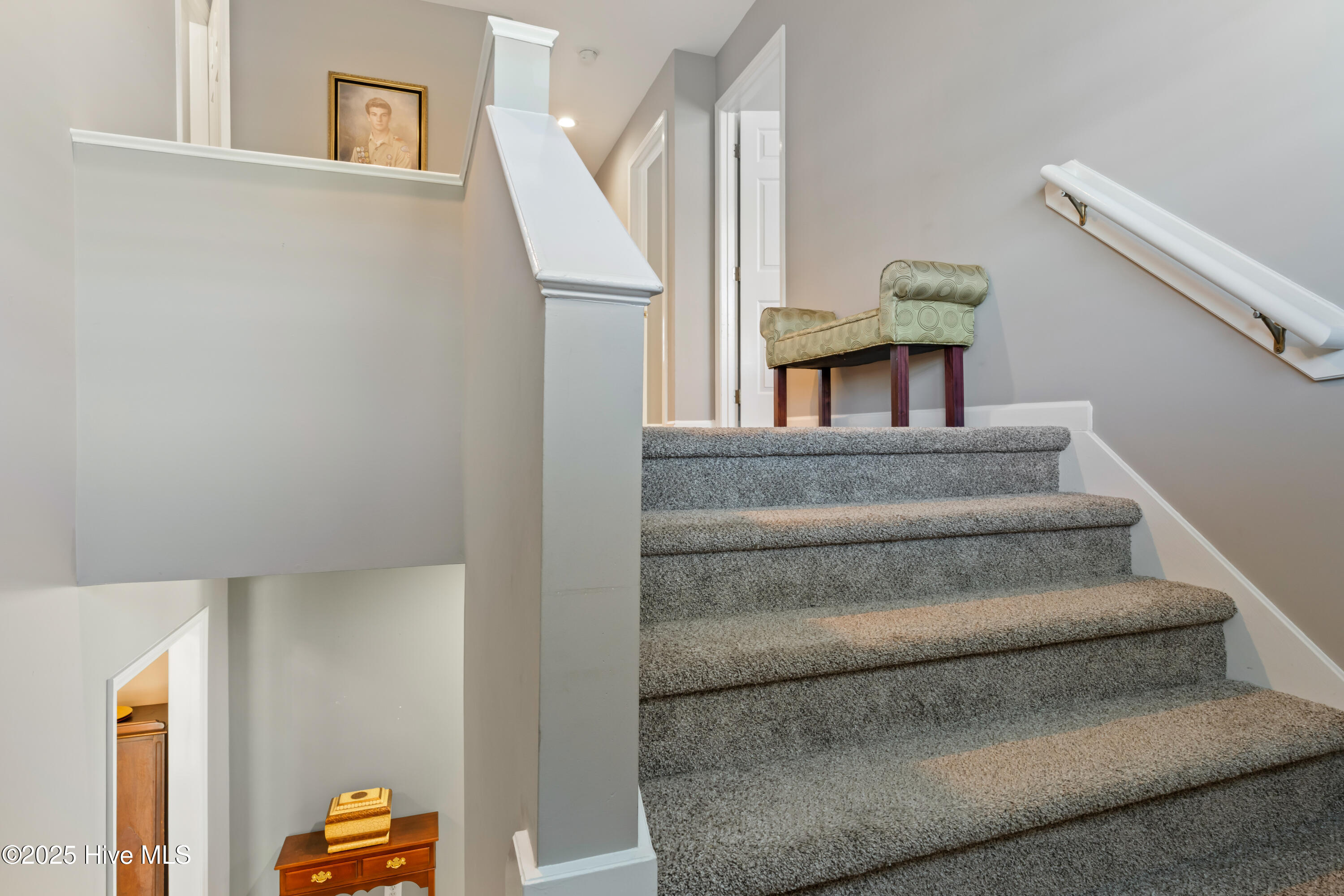 100543099 | Photo 40