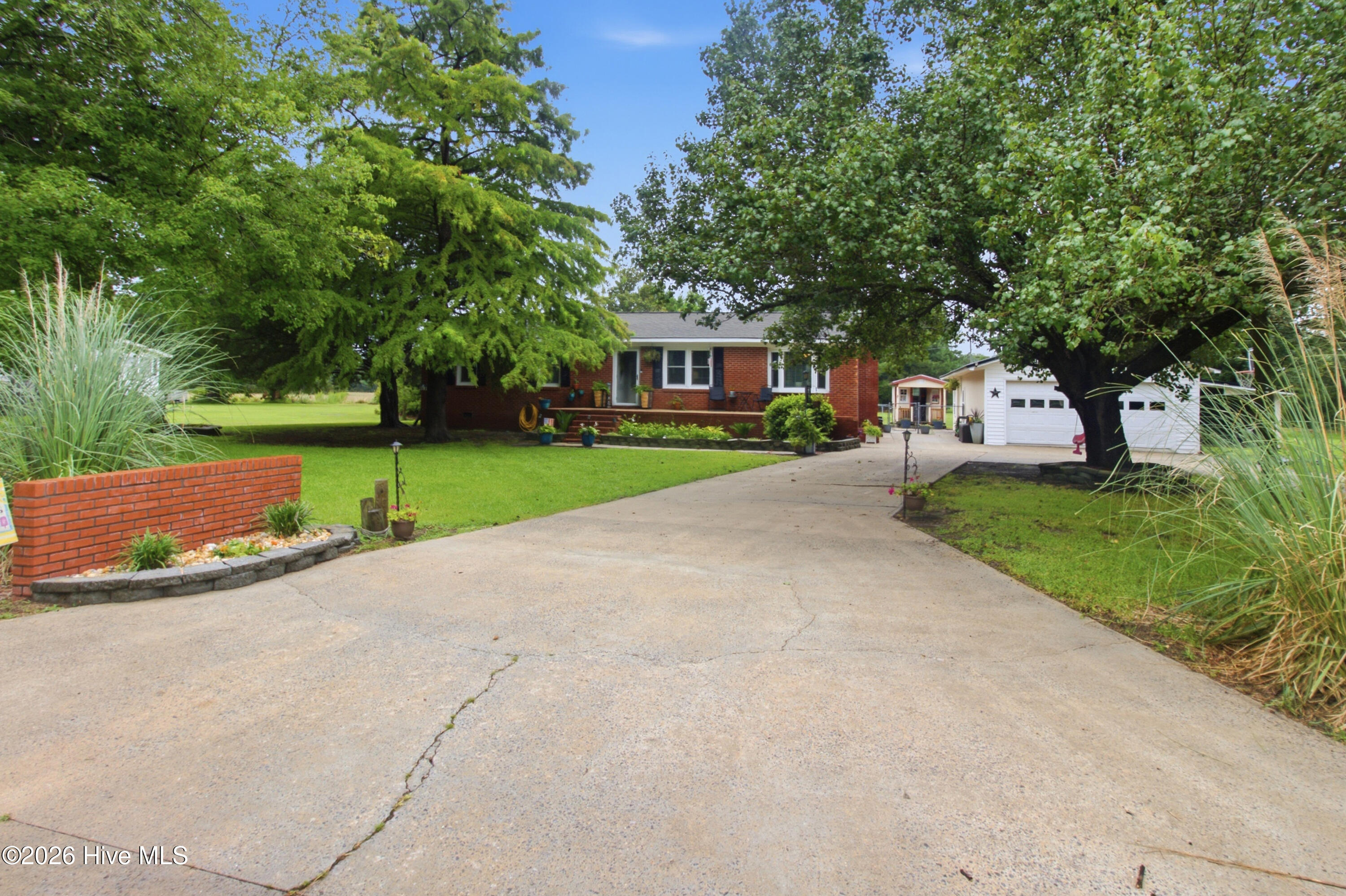6634 Florence Road,Merritt