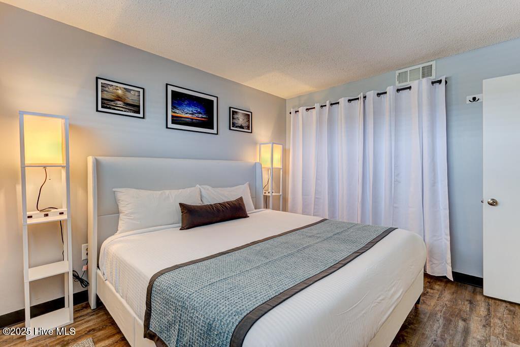 100531509 | Photo 11