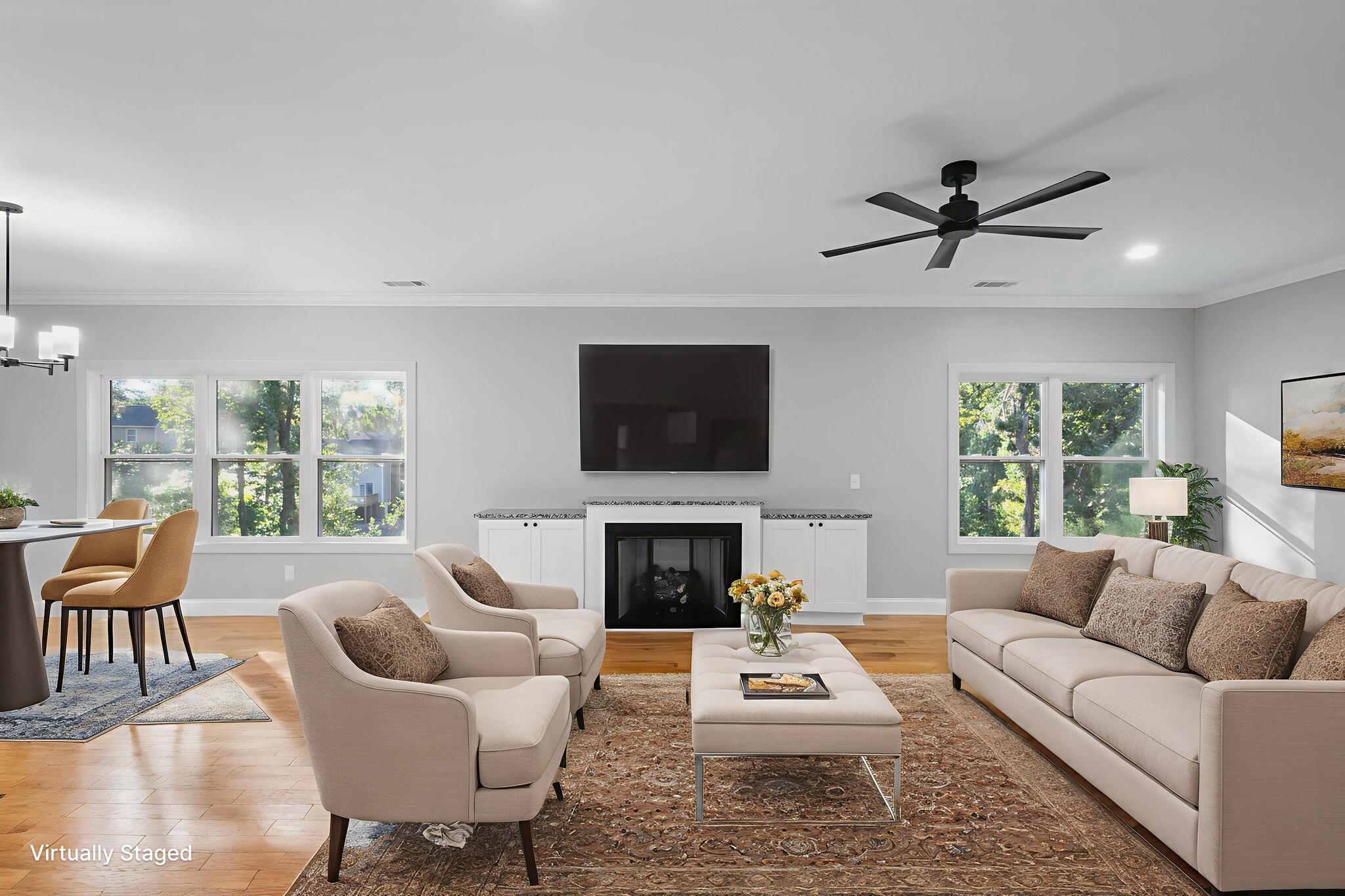 IMG_1812 - Living Room - Standard - 1