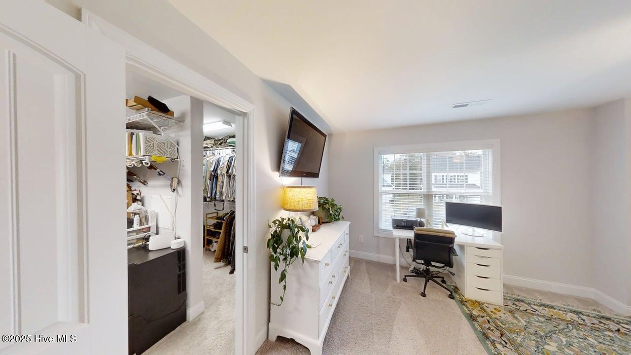 100539509 | Photo 53