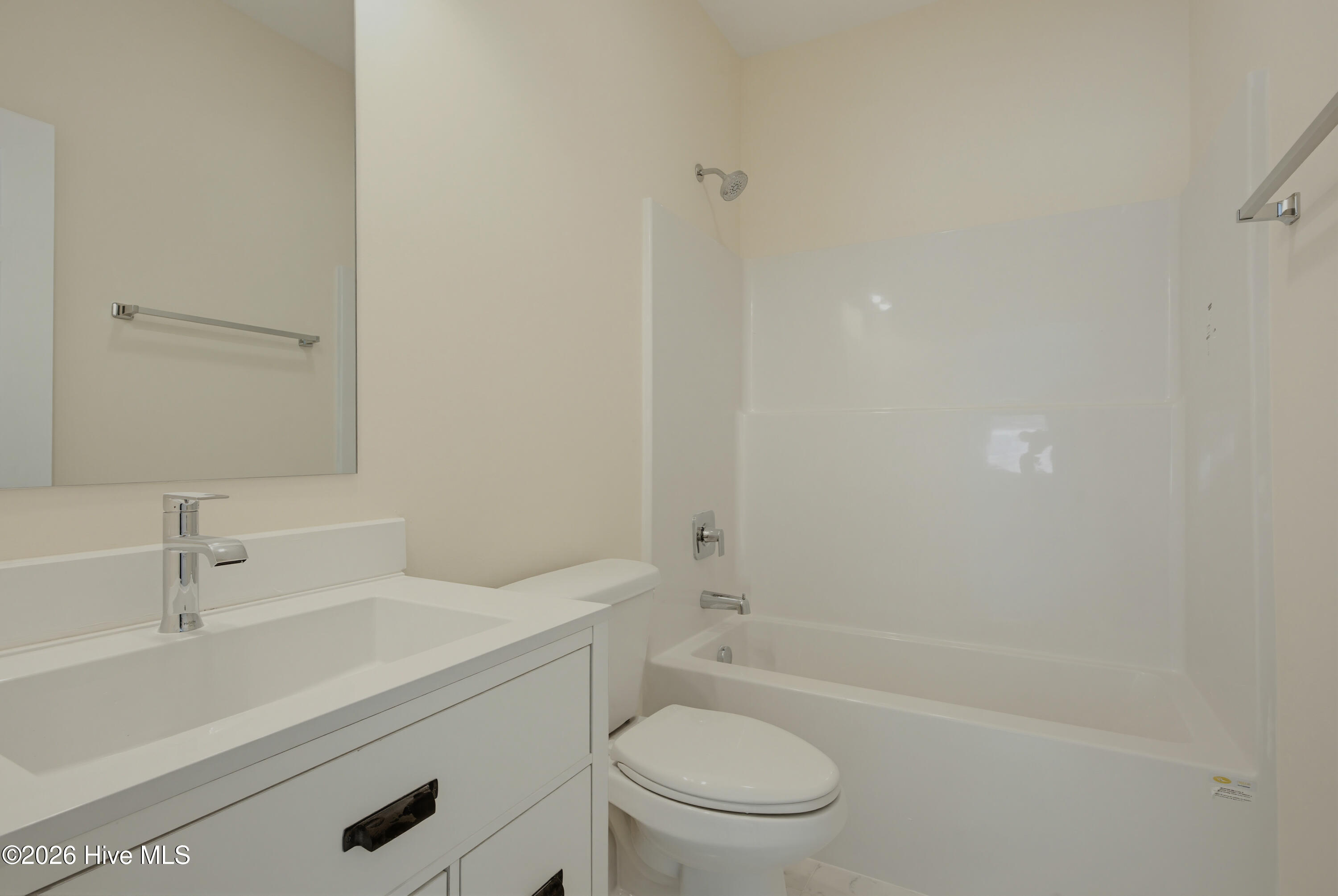 100563323 | Photo 19