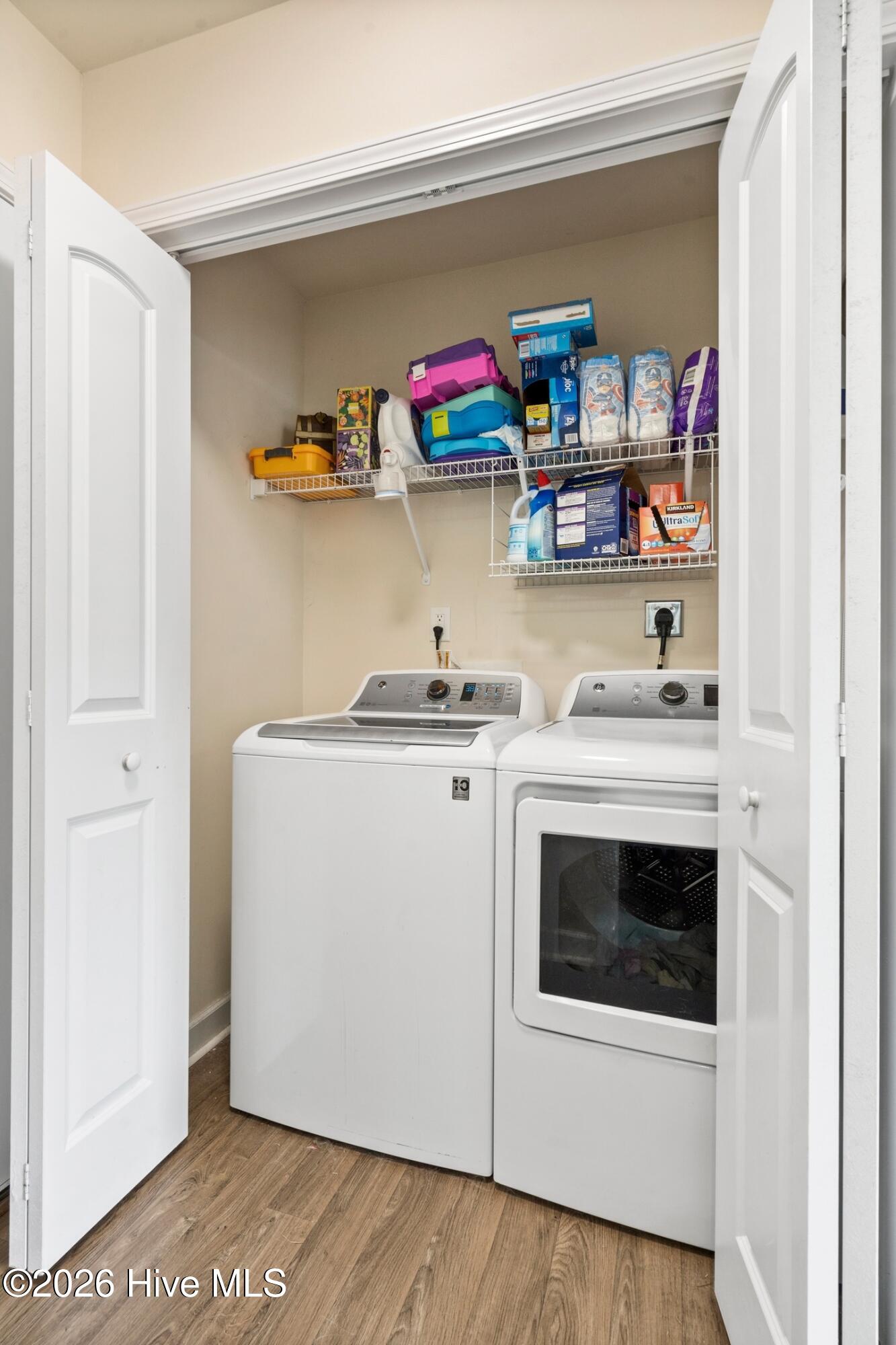 100548782 | Photo 13