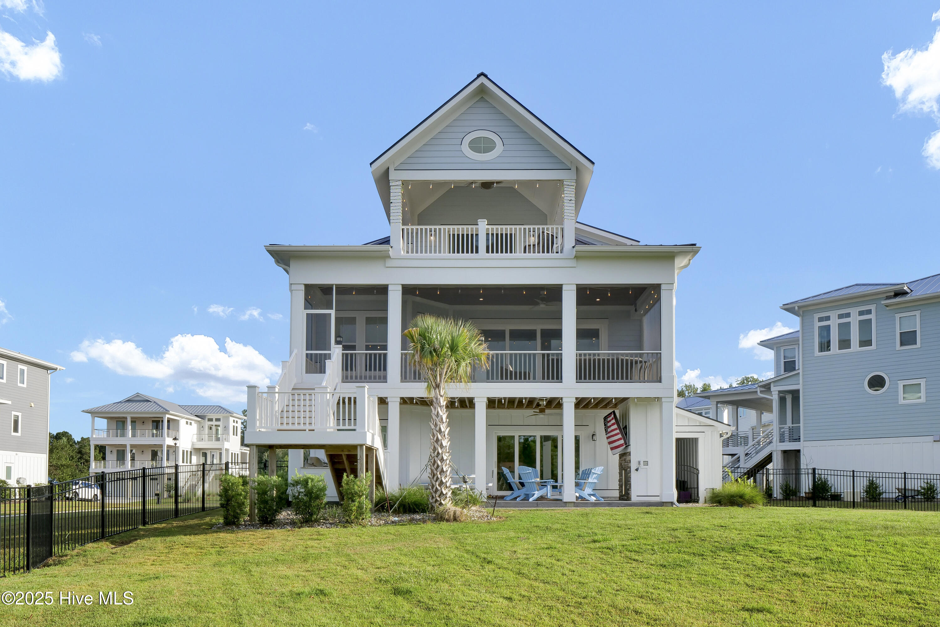 100534317 | Photo 57