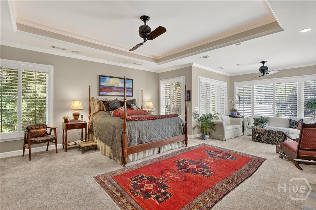 Primary suite with sitting room