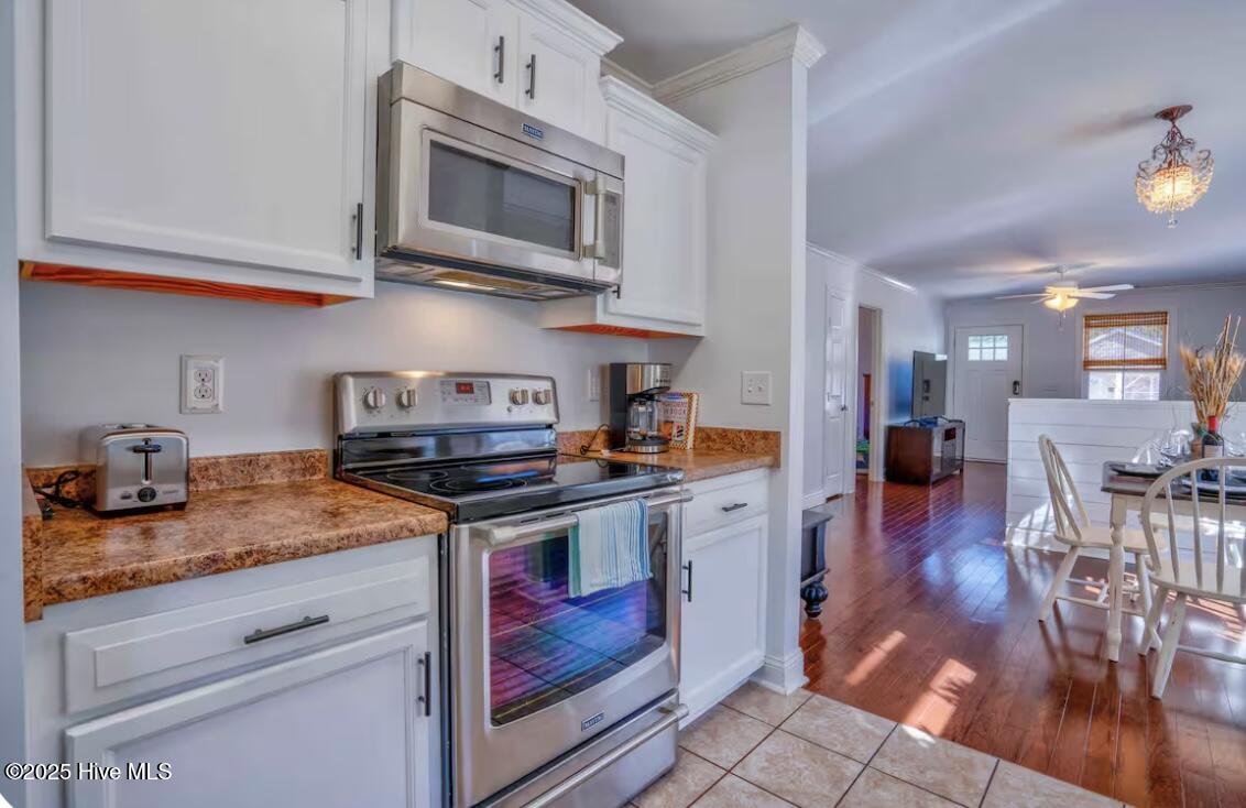 100541974 | Photo 18