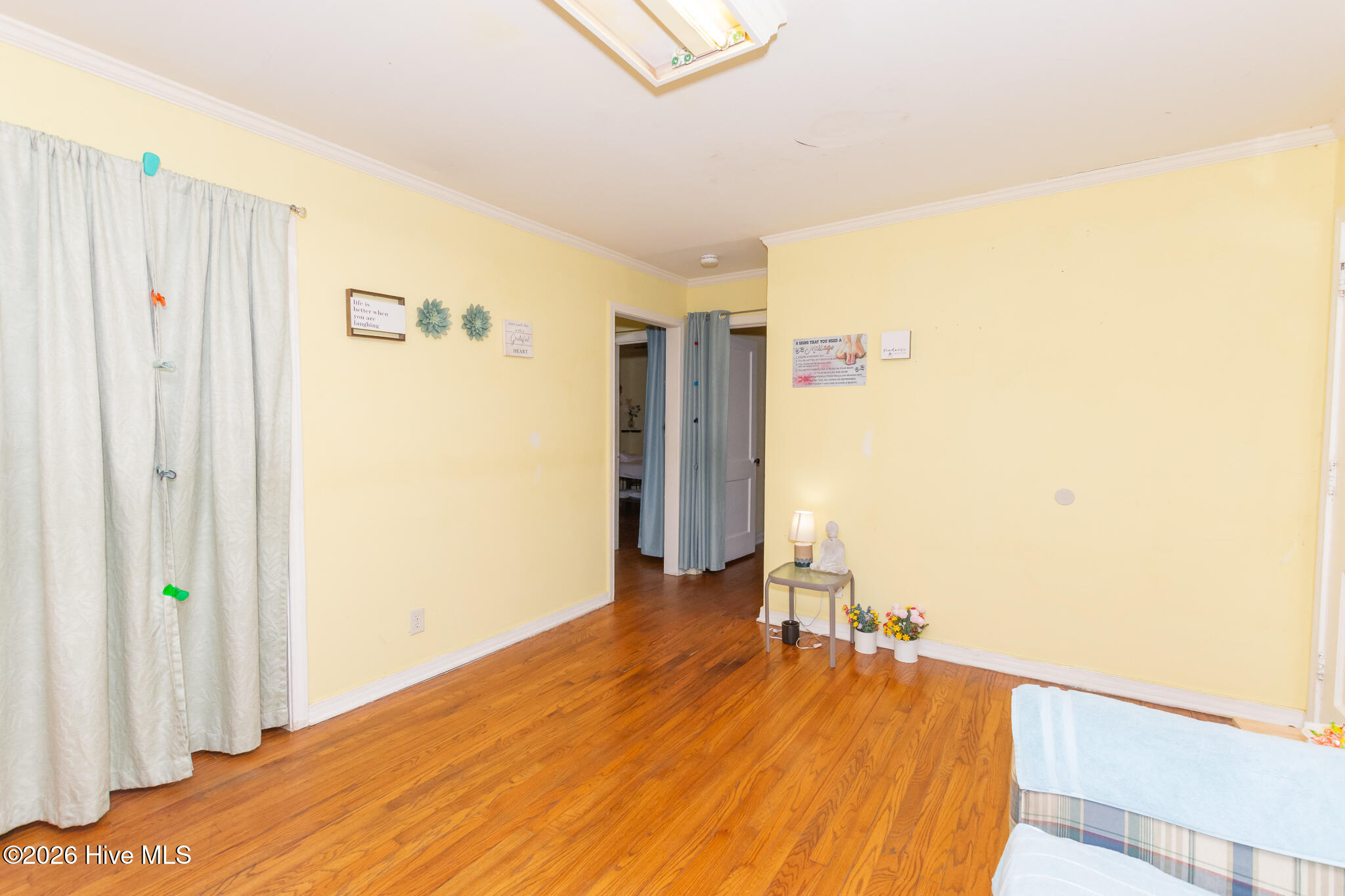 100549393 | Photo 17