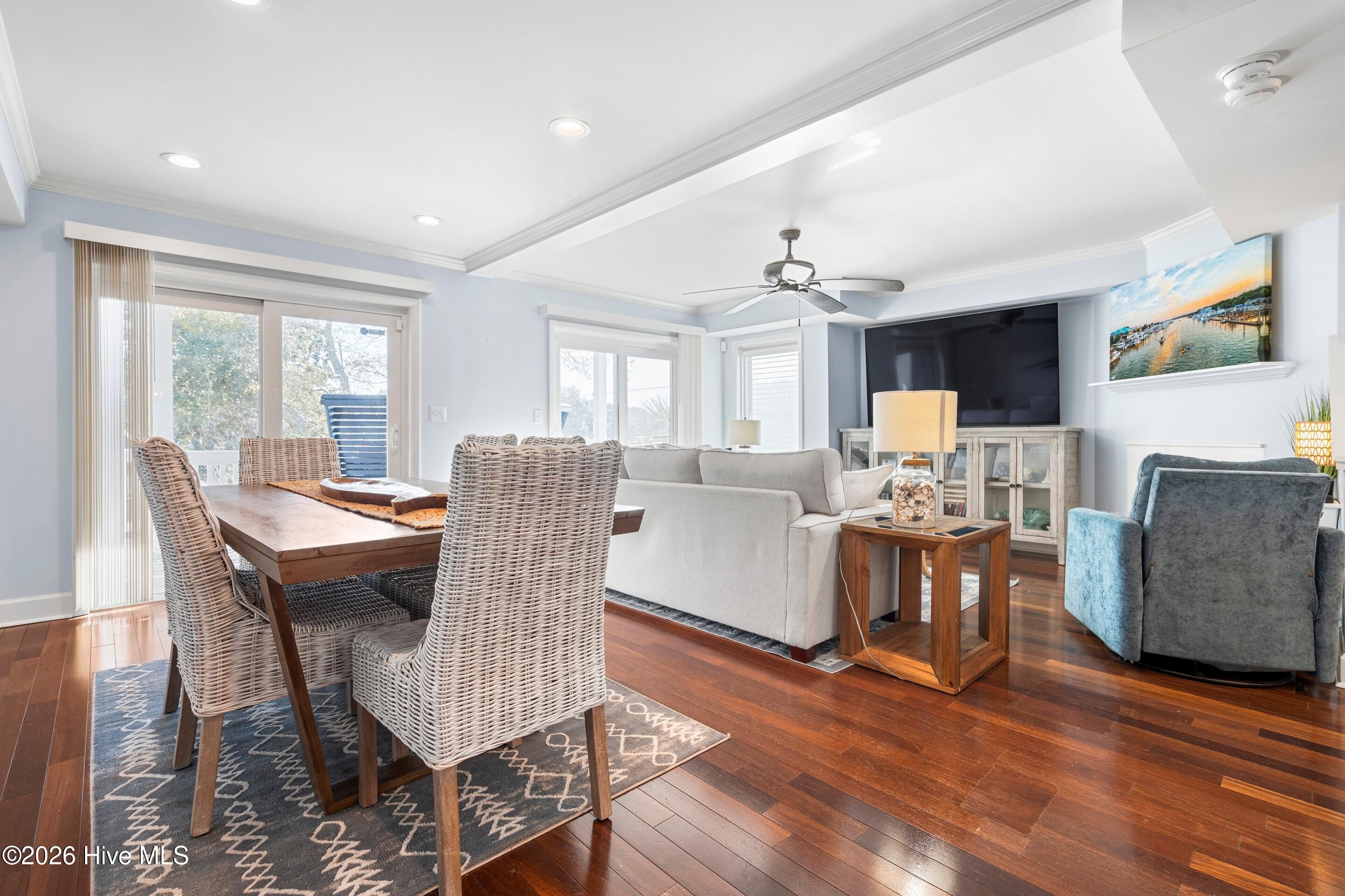 100548419 | Photo 17