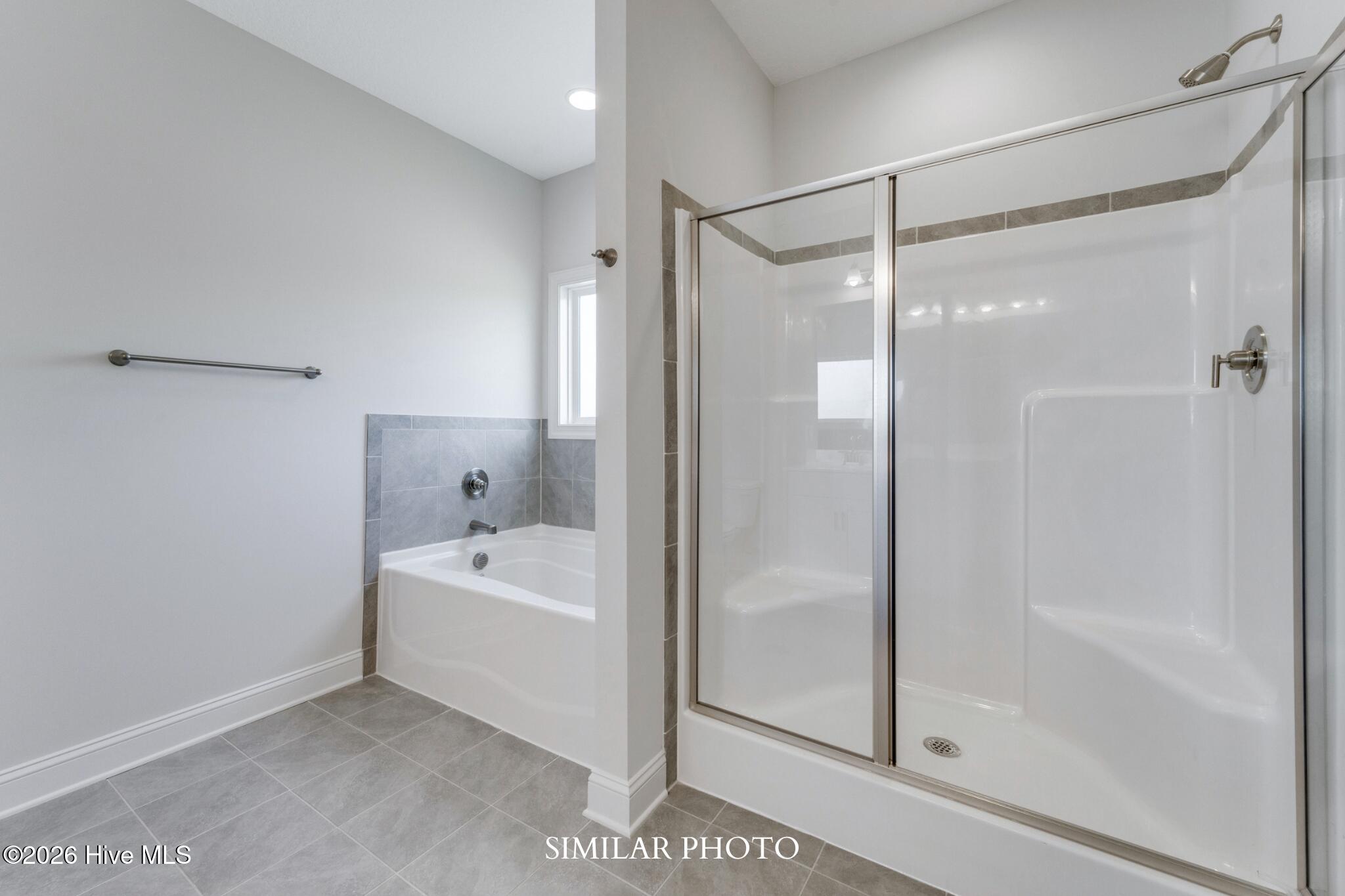 100550037 | Photo 25