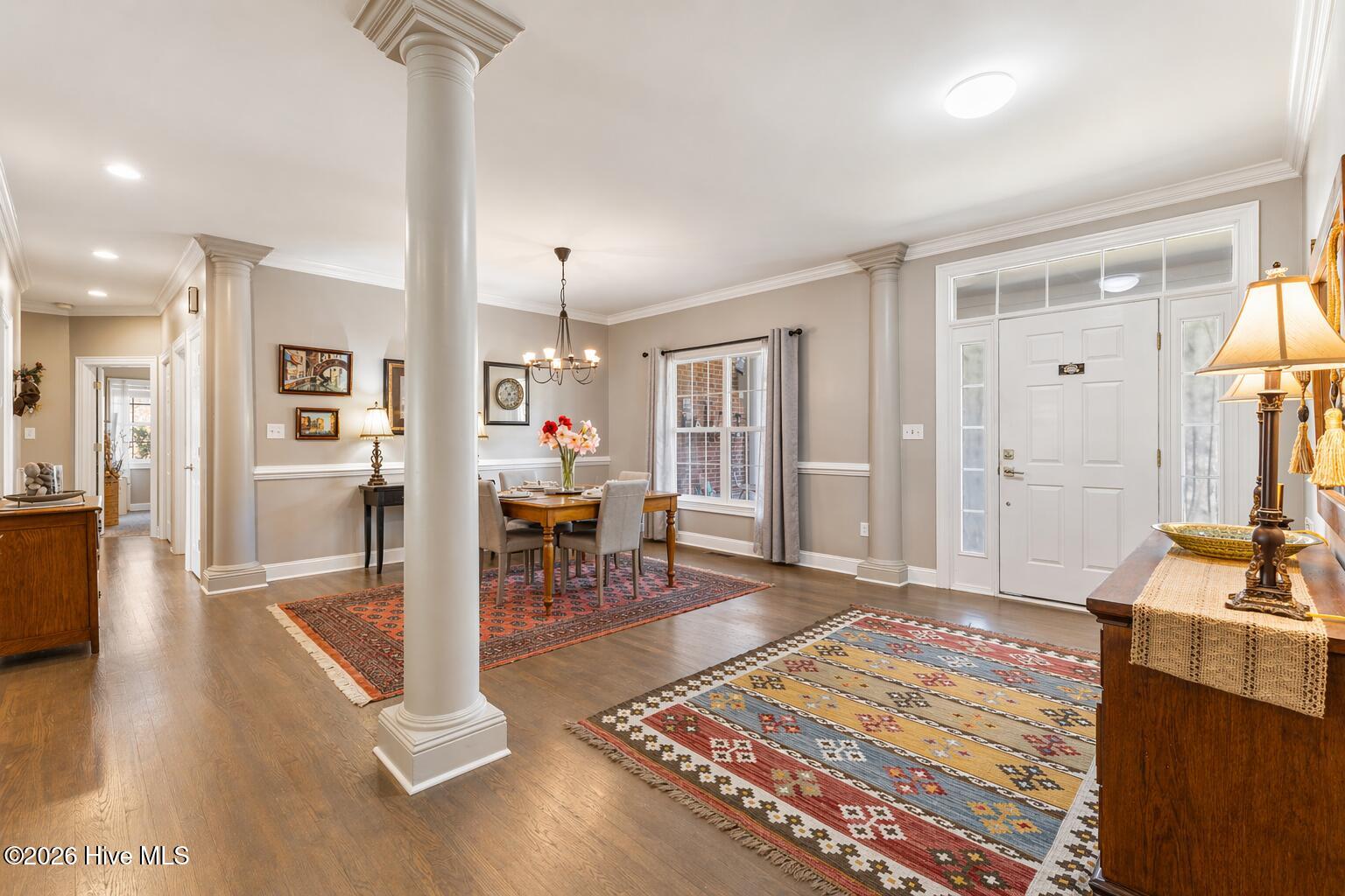 100569489 | Photo 10