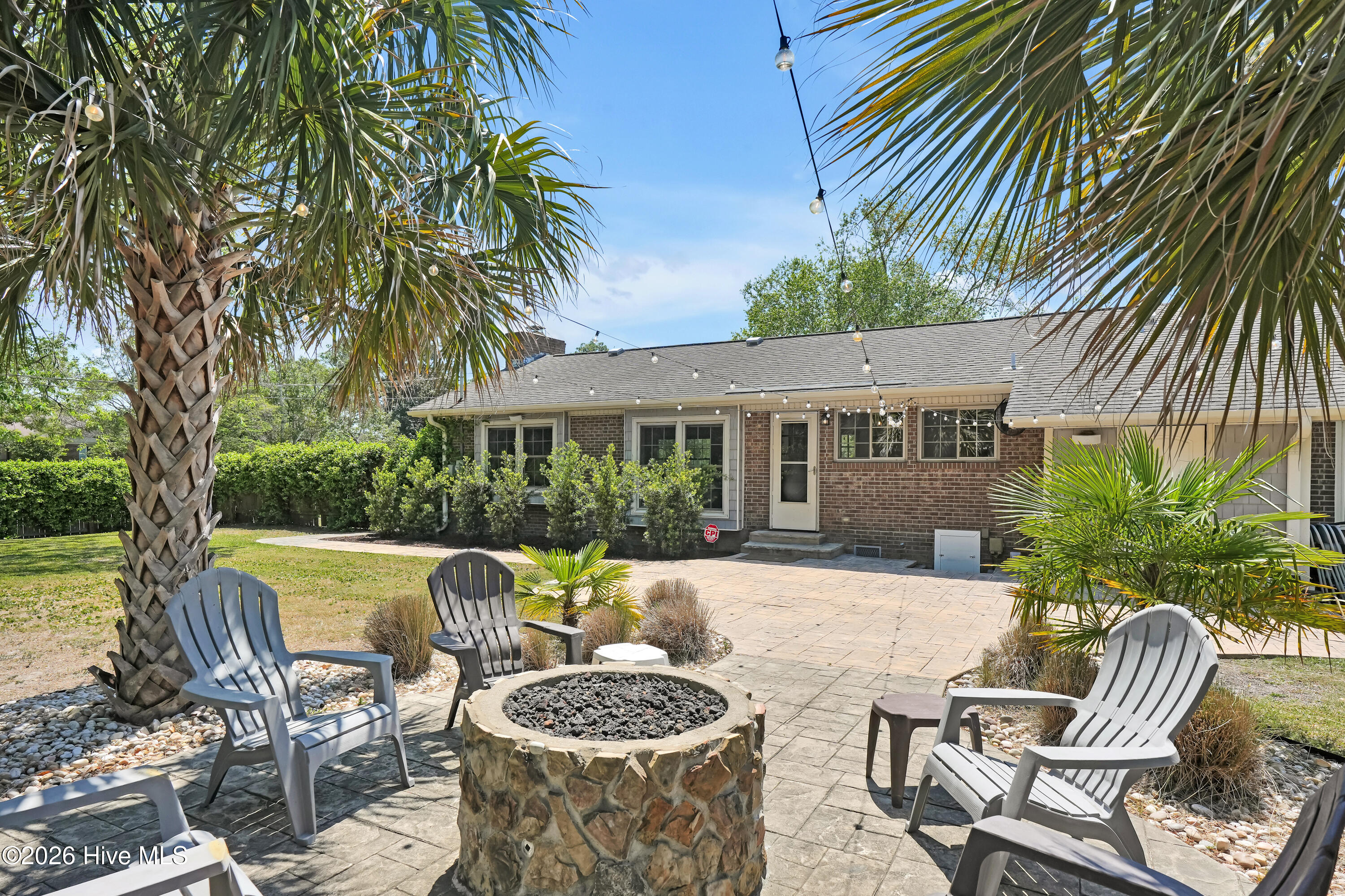 100567428 | Photo 28