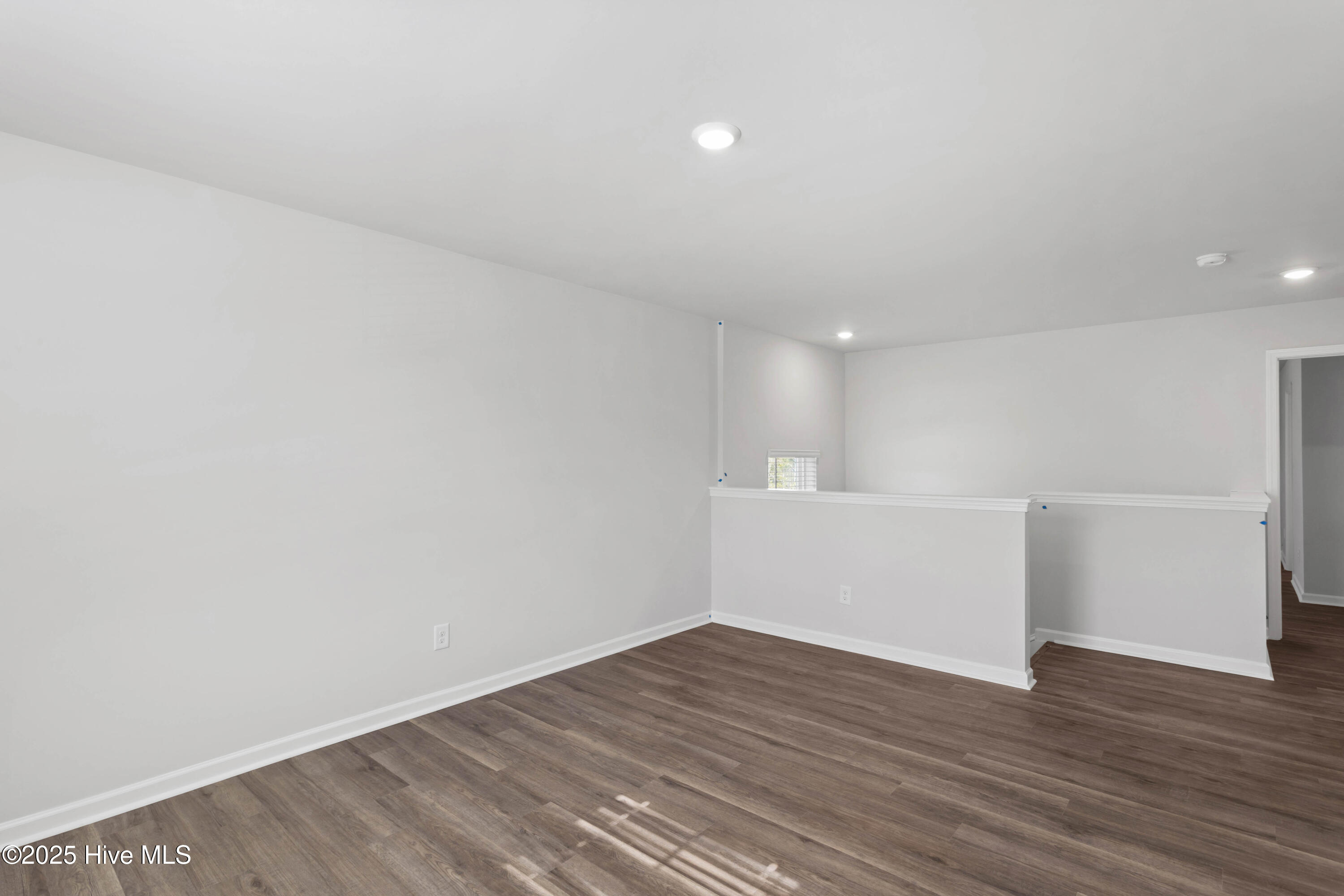 503 Sandy Hollow Drive, Jacksonville, NC 28540 – photo 18: Photo of Similar Home