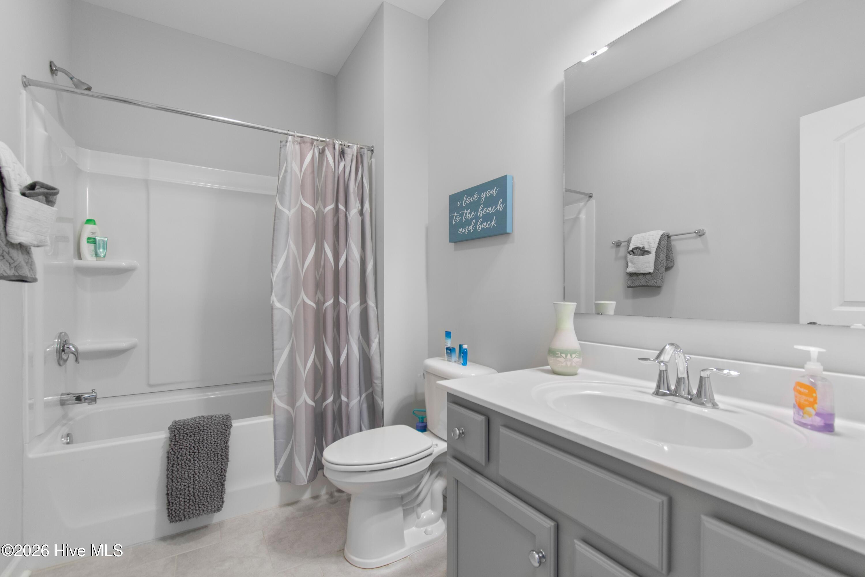 100559235 | Photo 36