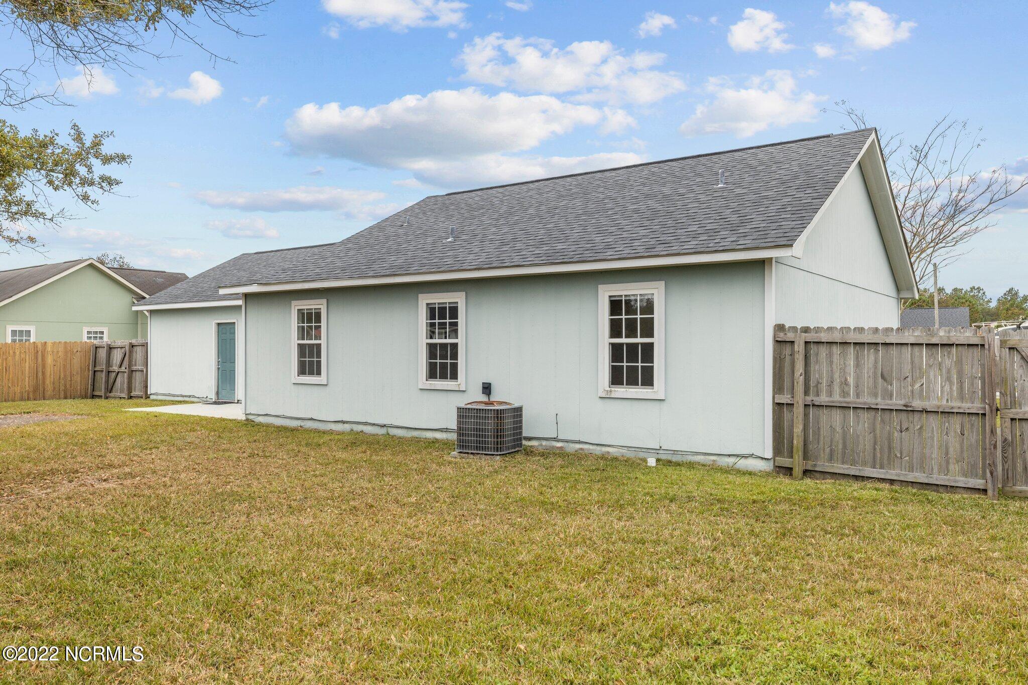 100550244 | Photo 27