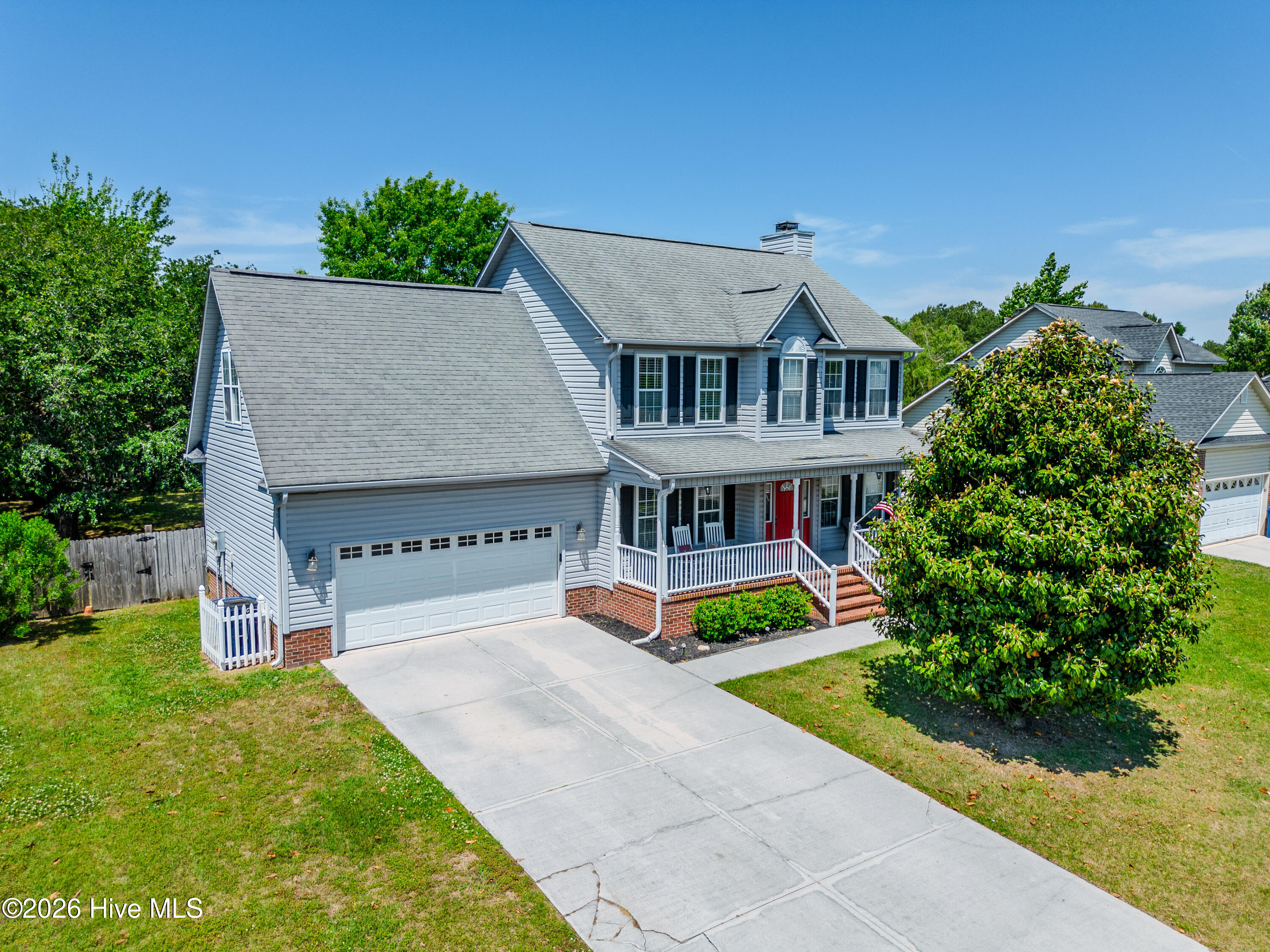 100569182 | Photo 70