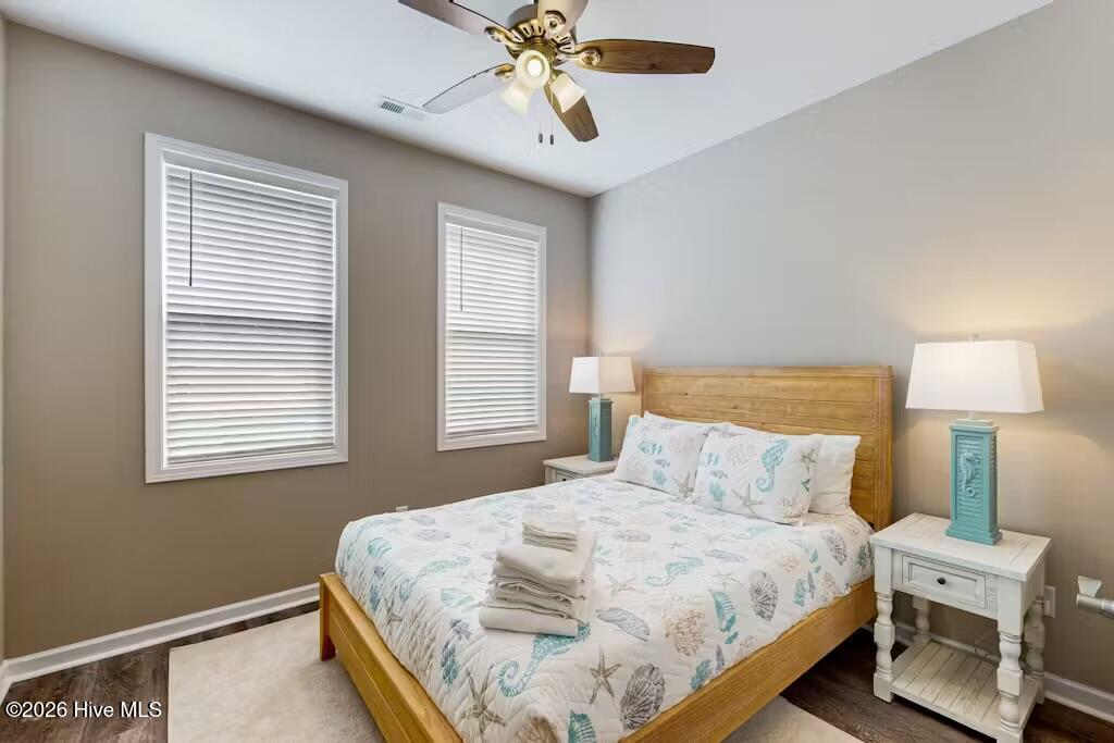 100559345 | Photo 15