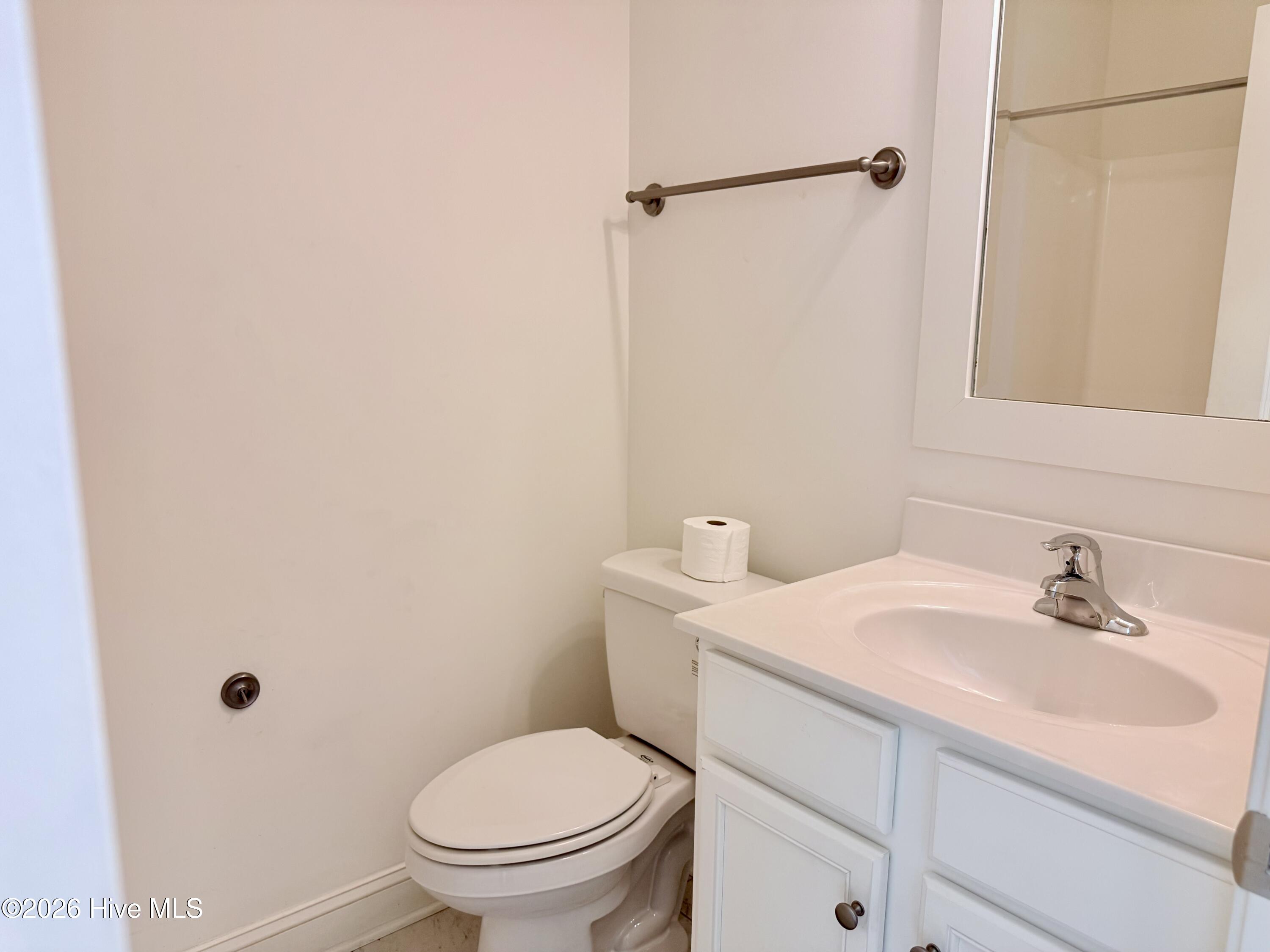 100564897 | Photo 49