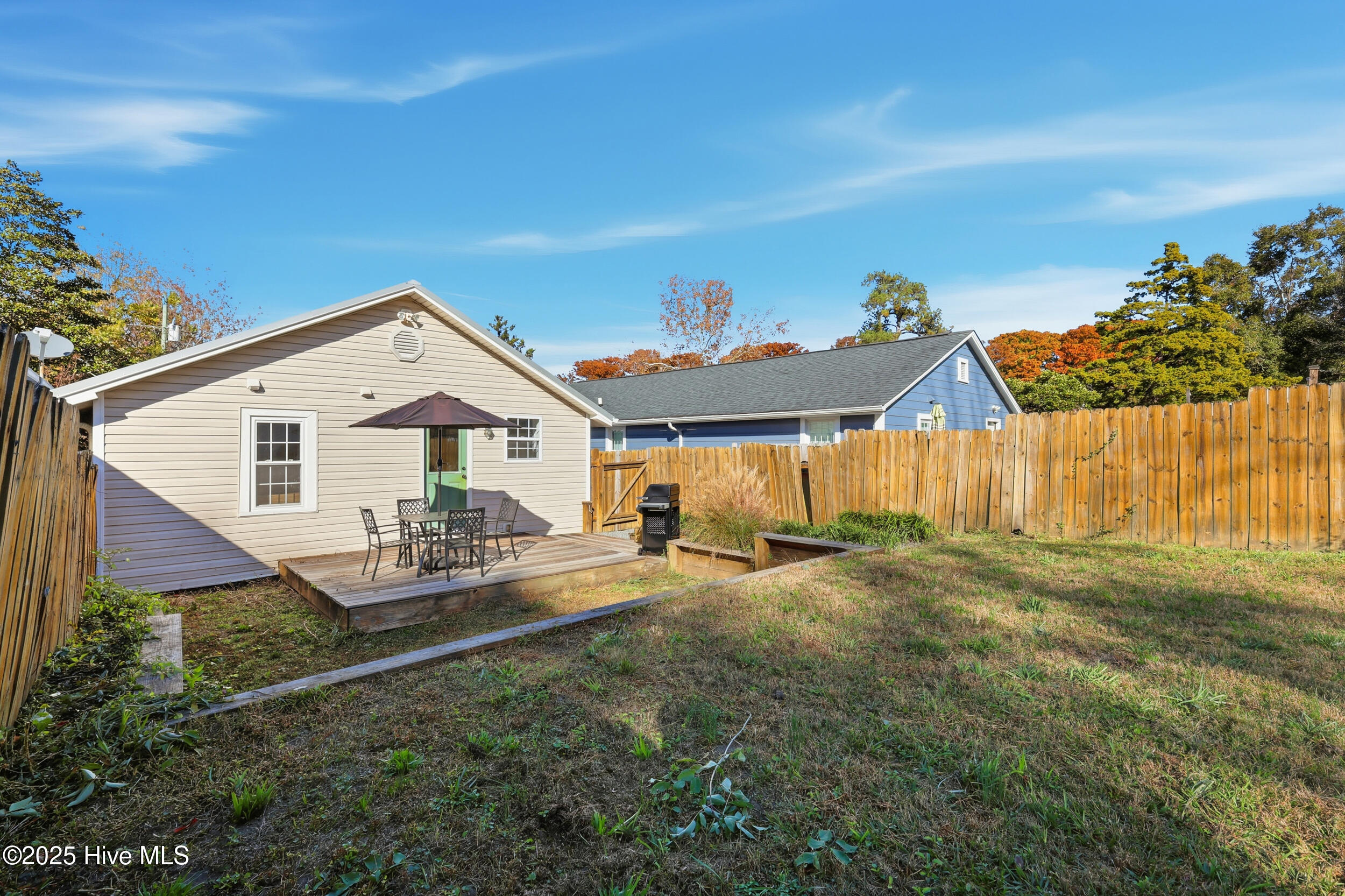 100544861 | Photo 28