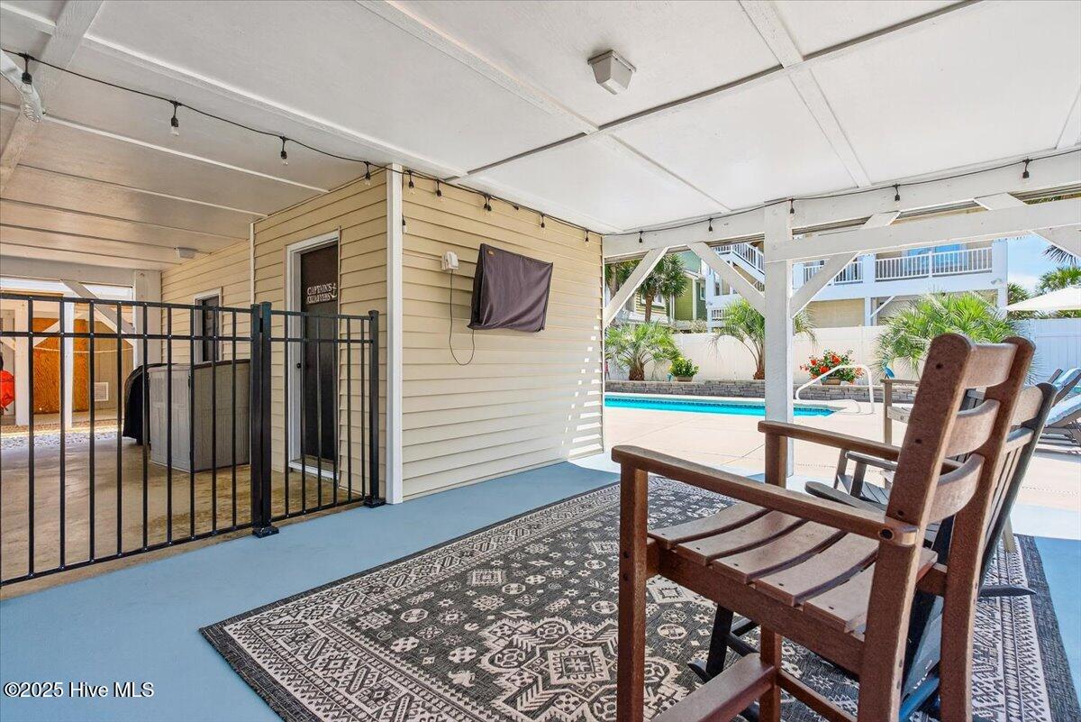 100529253 | Photo 41