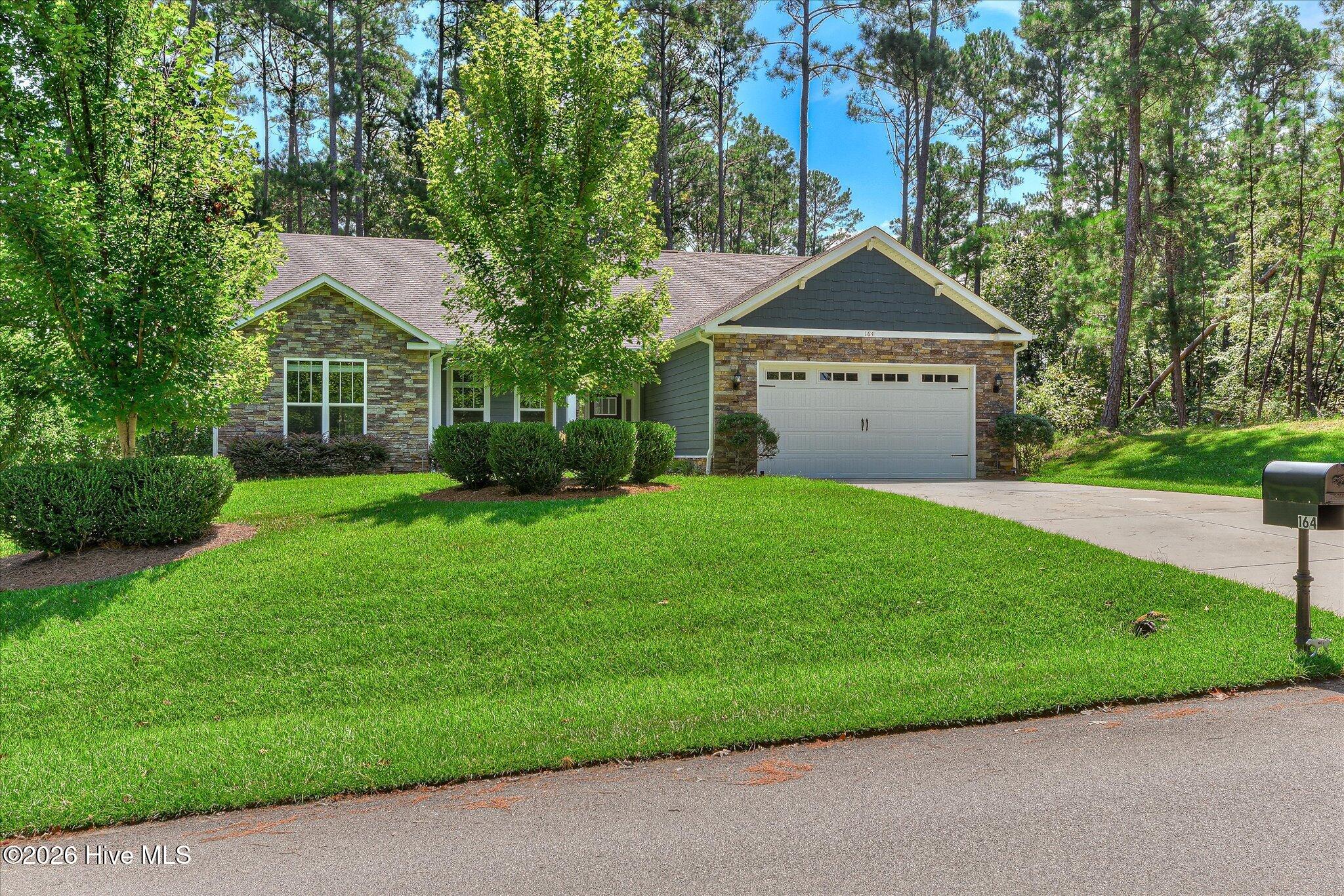 Photo 2 of Single family home for sale at 164 Savannah Dr, Mc Cormick, SC 29835 | MLS# 100599913 | Listing updated on 2026-09-01