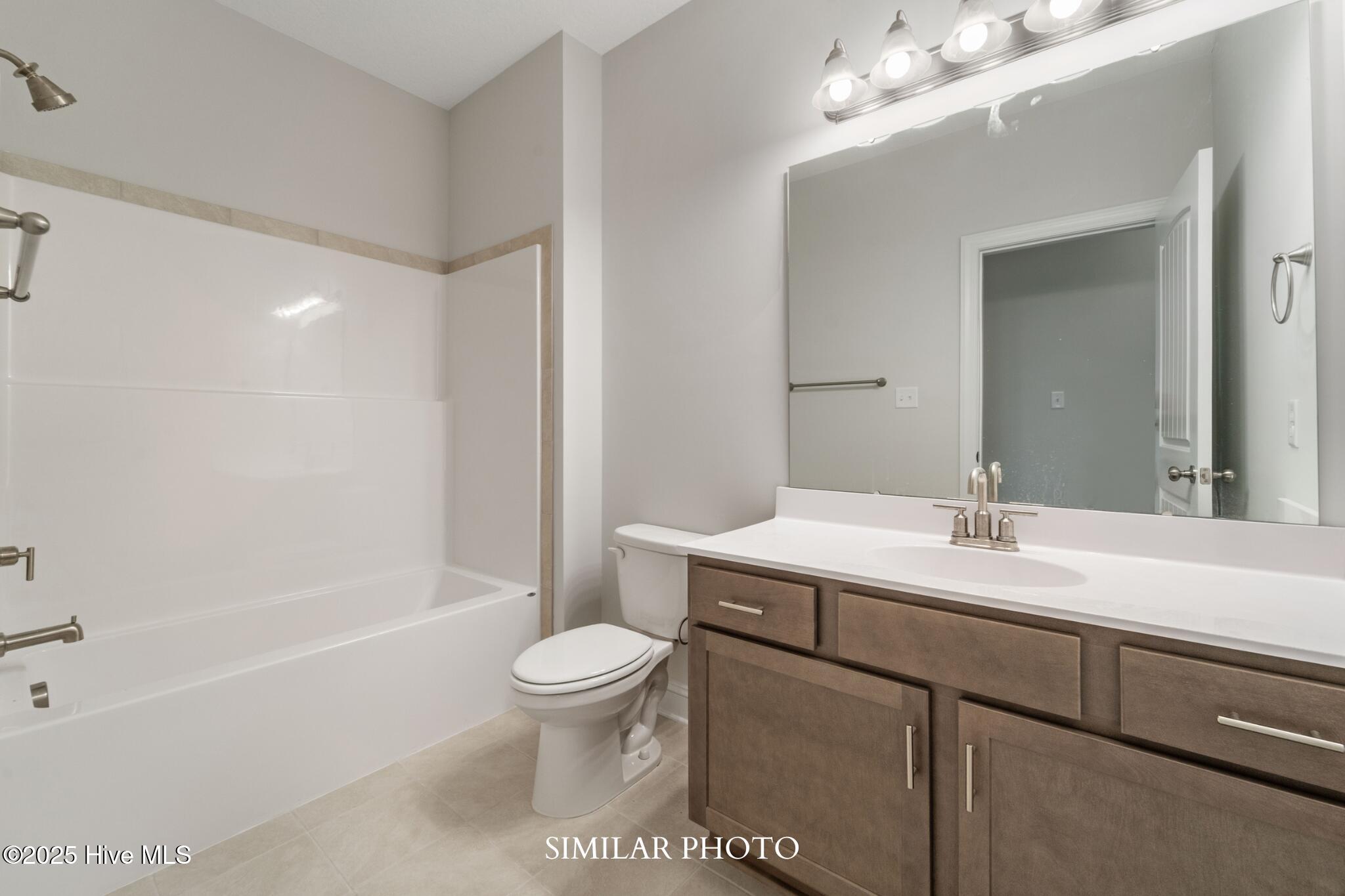 100546139 | Photo 26