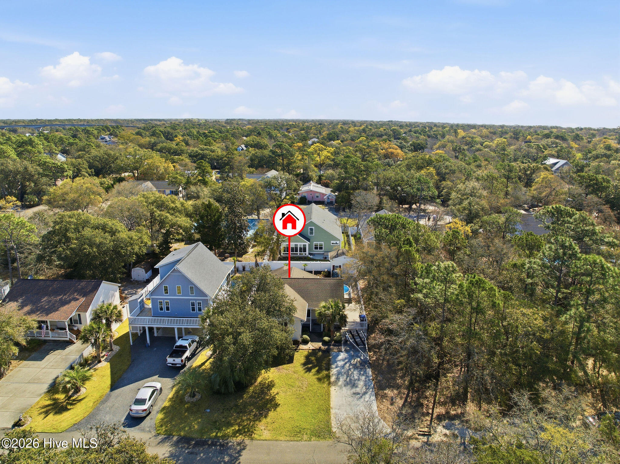 100564748 | Photo 46