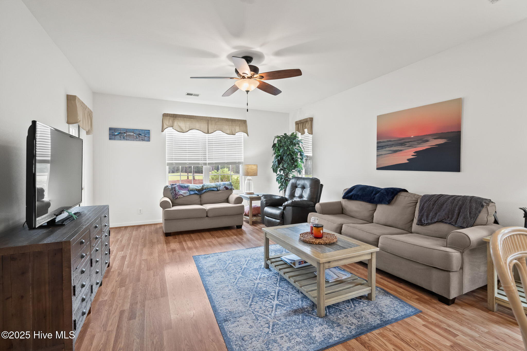 100551162 | Photo 17