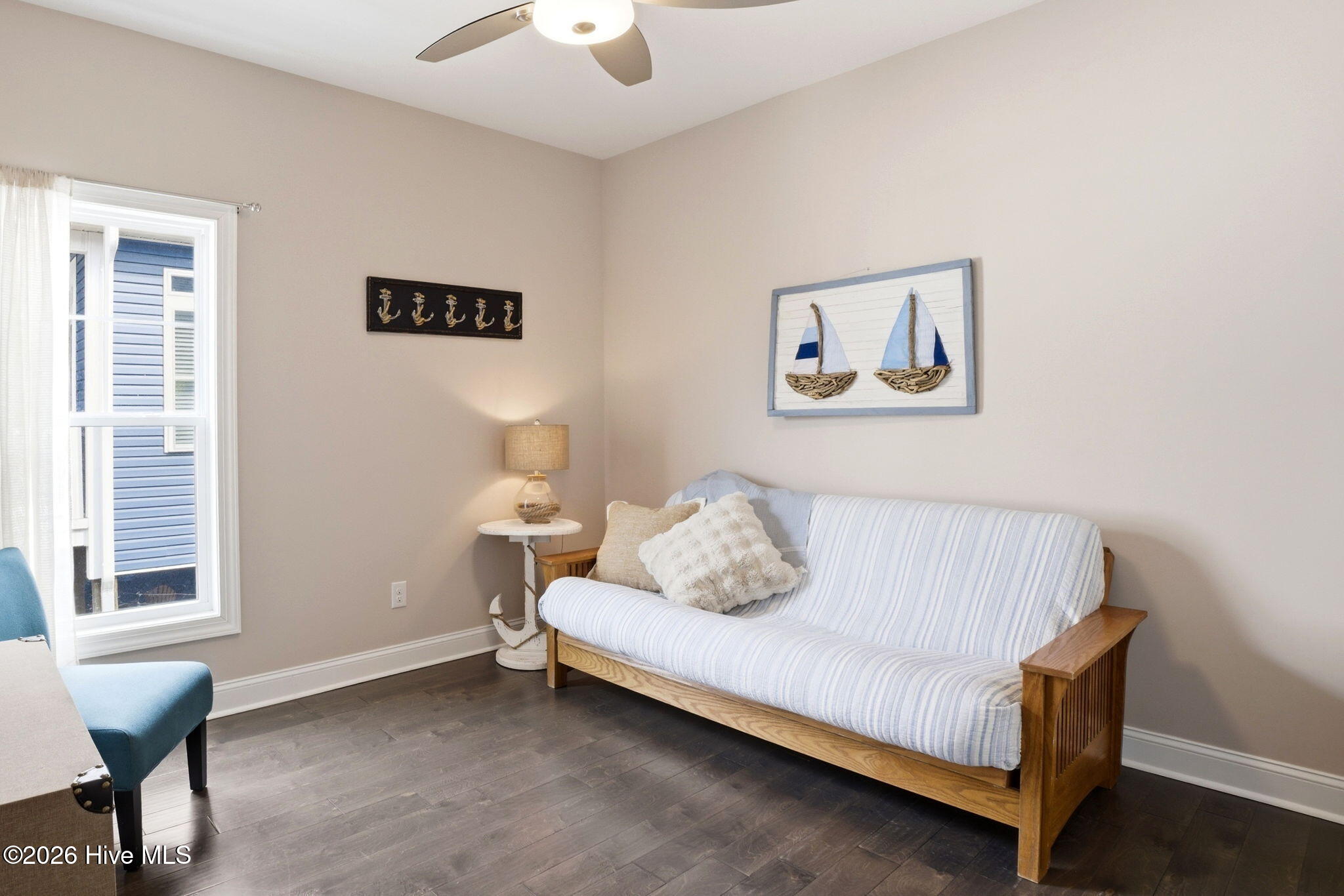 100554036 | Photo 51