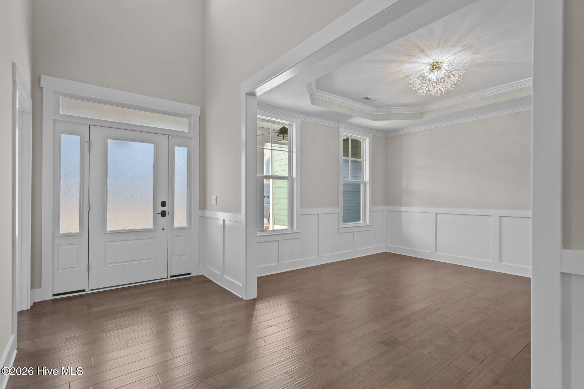 100550410 | Photo 10