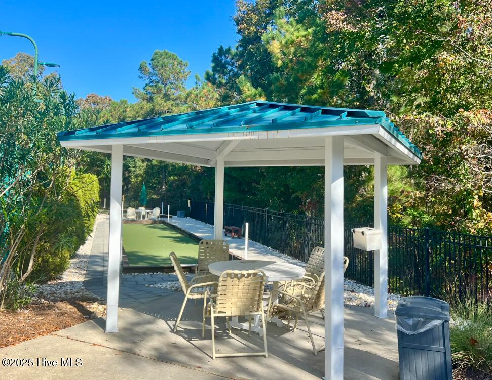 100533104 | Photo 64