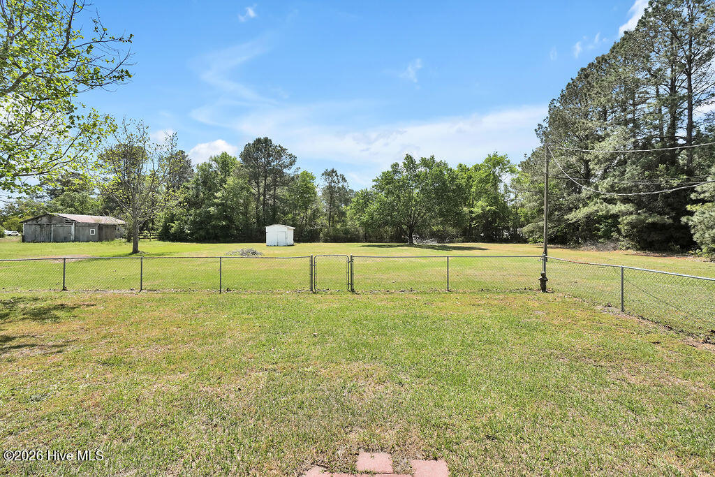 100567983 | Photo 22