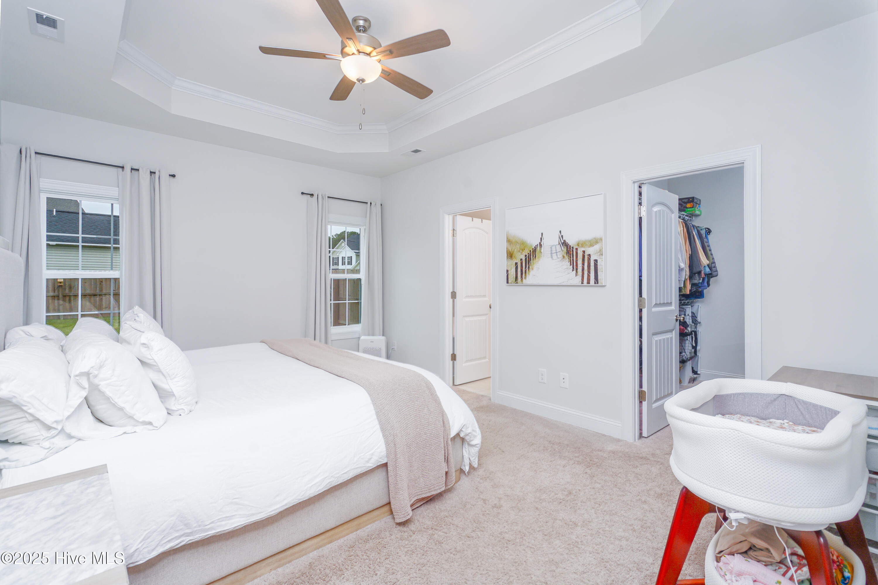 100536603 | Photo 14