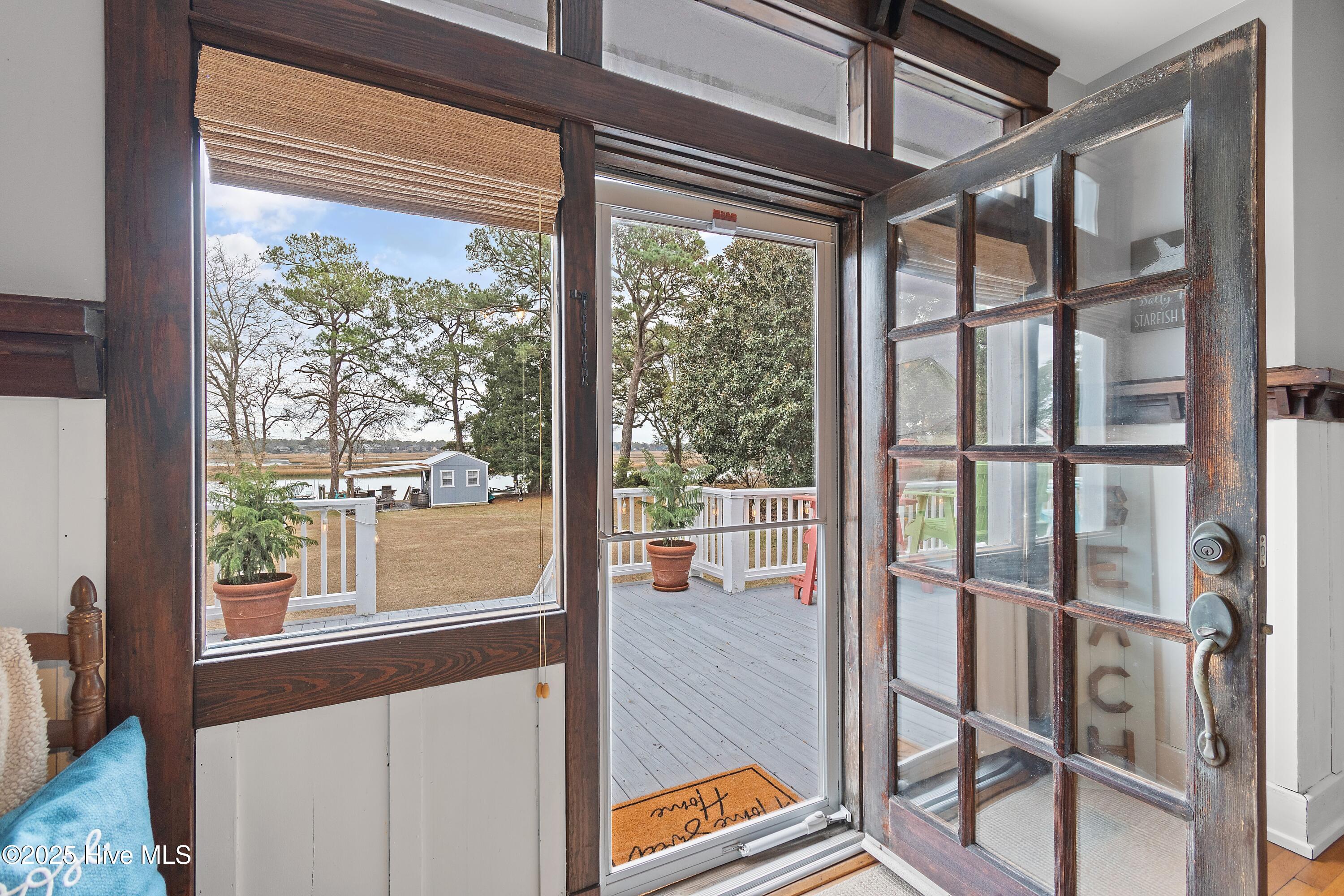 100544139 | Photo 20