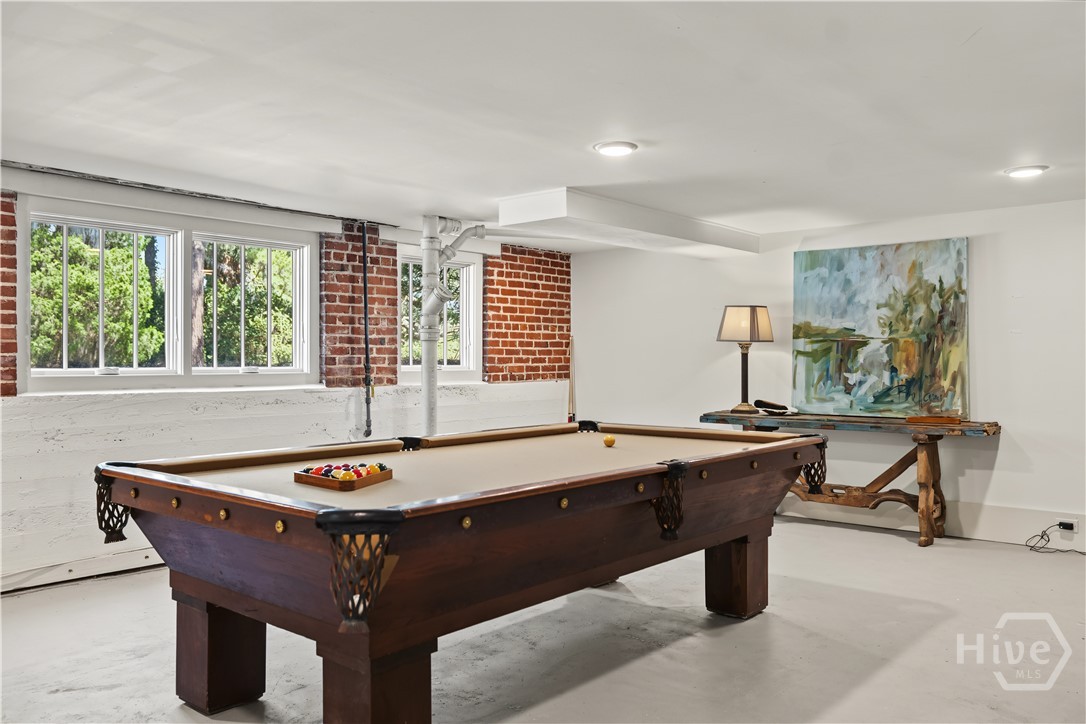 Lower level recreation space