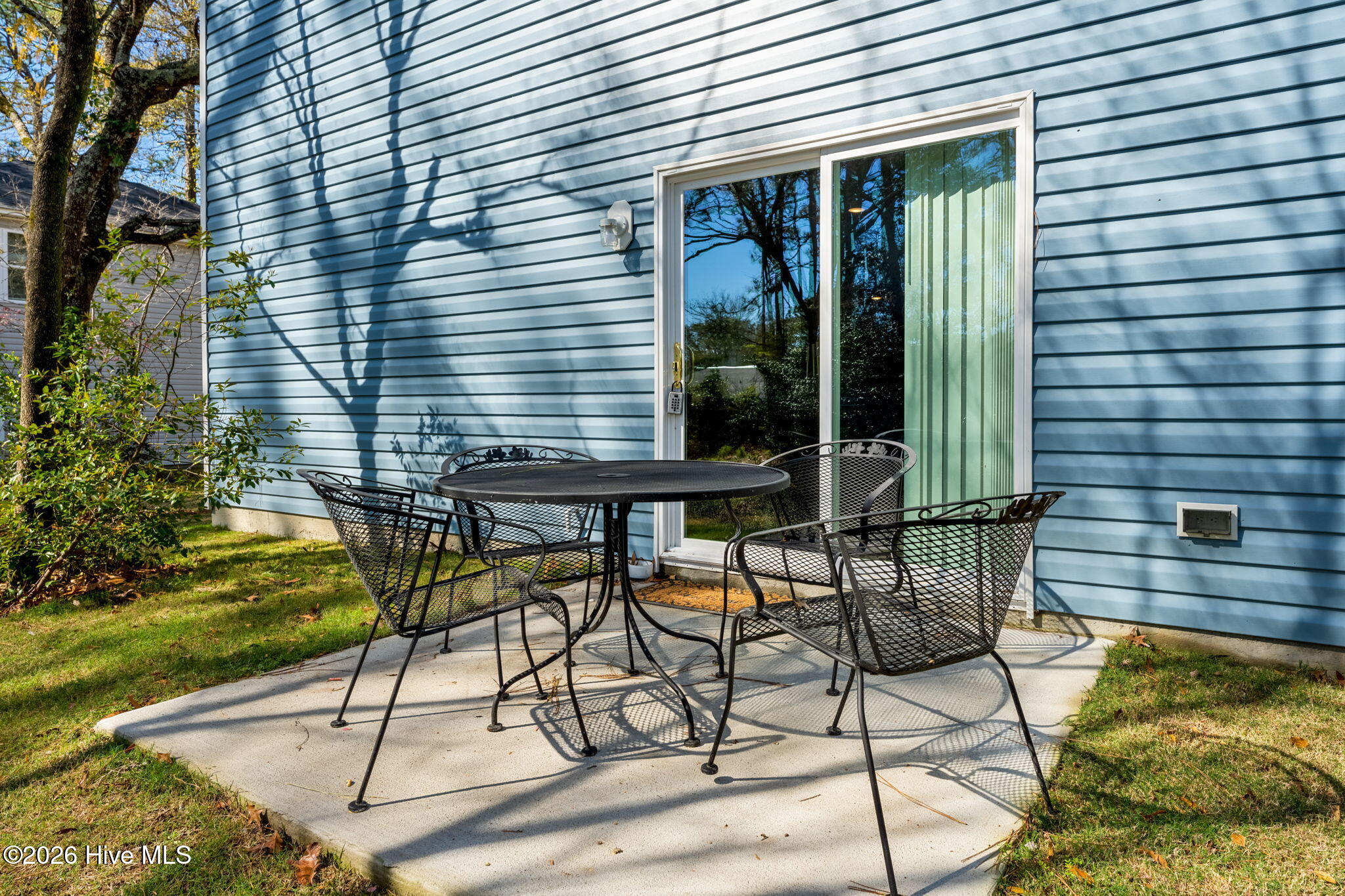 100559438 | Photo 24