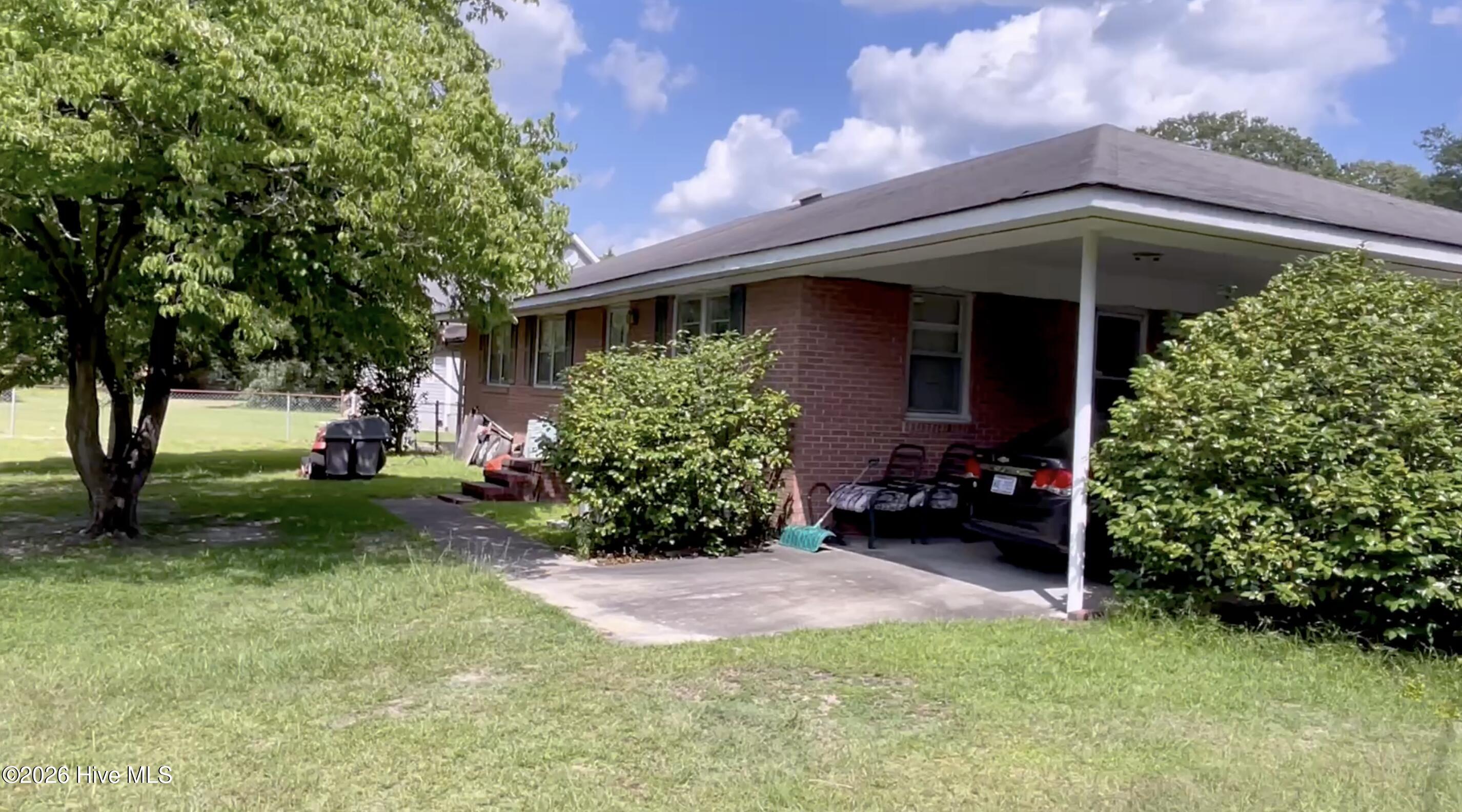 4th image of 103 Alexander St, Elizabethtown, NC 28337 | MLS# 100595299