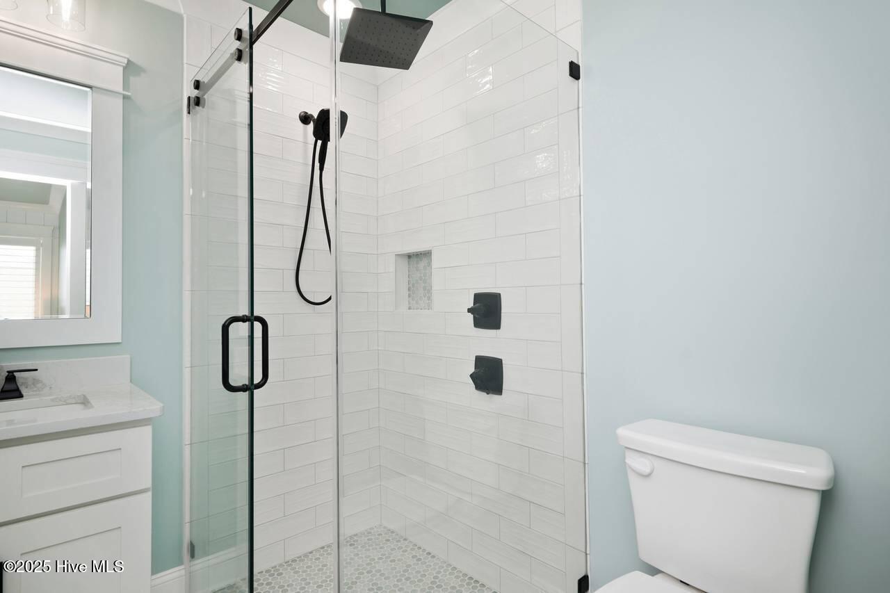 100527522 | Photo 62