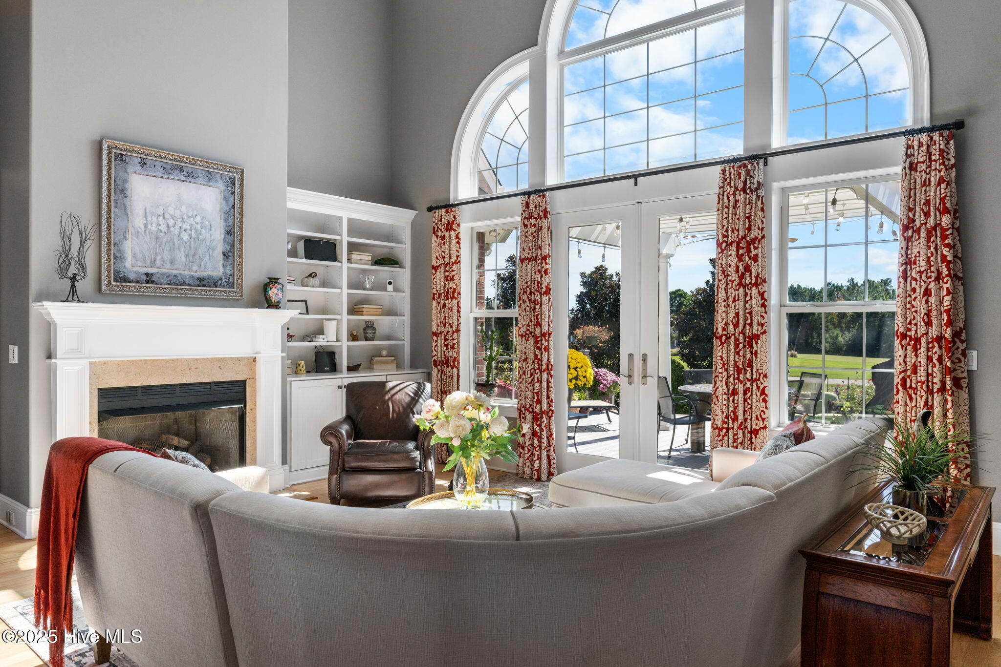 100544684 | Photo 11