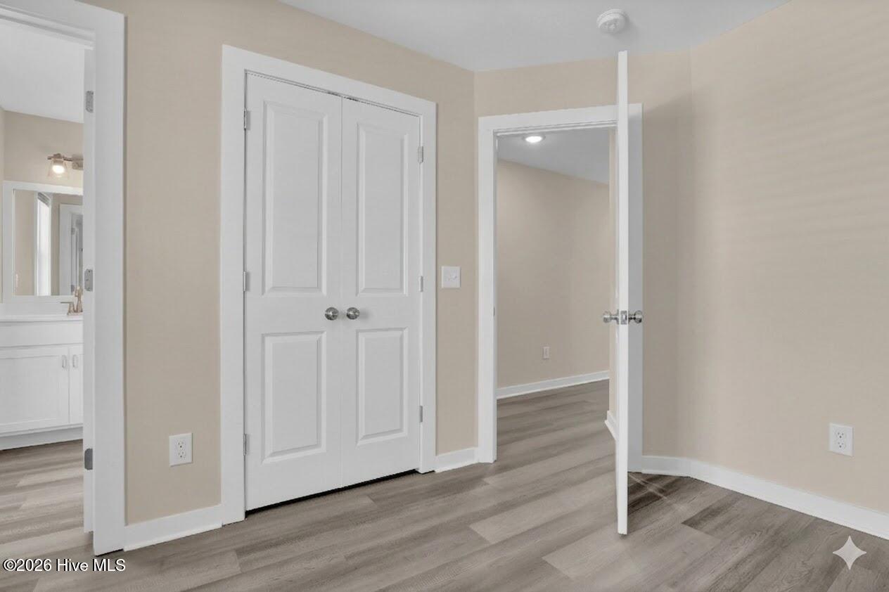 100564501 | Photo 24