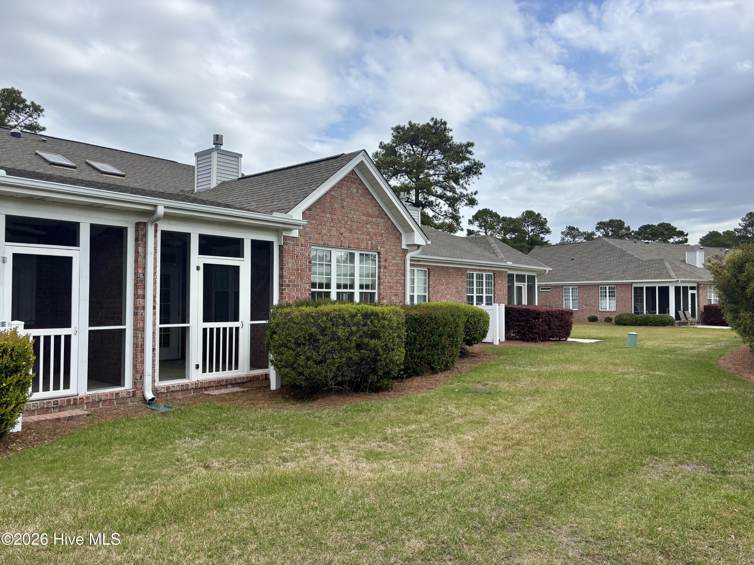 100548905 | Photo 26