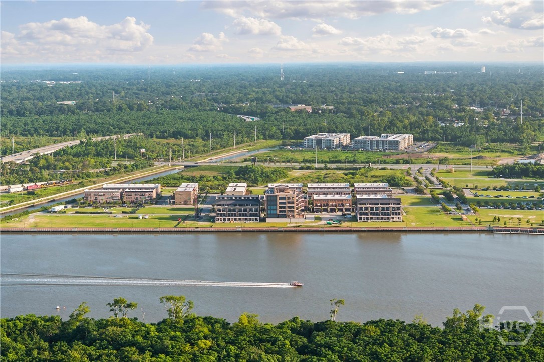 The Mayors Condominiums