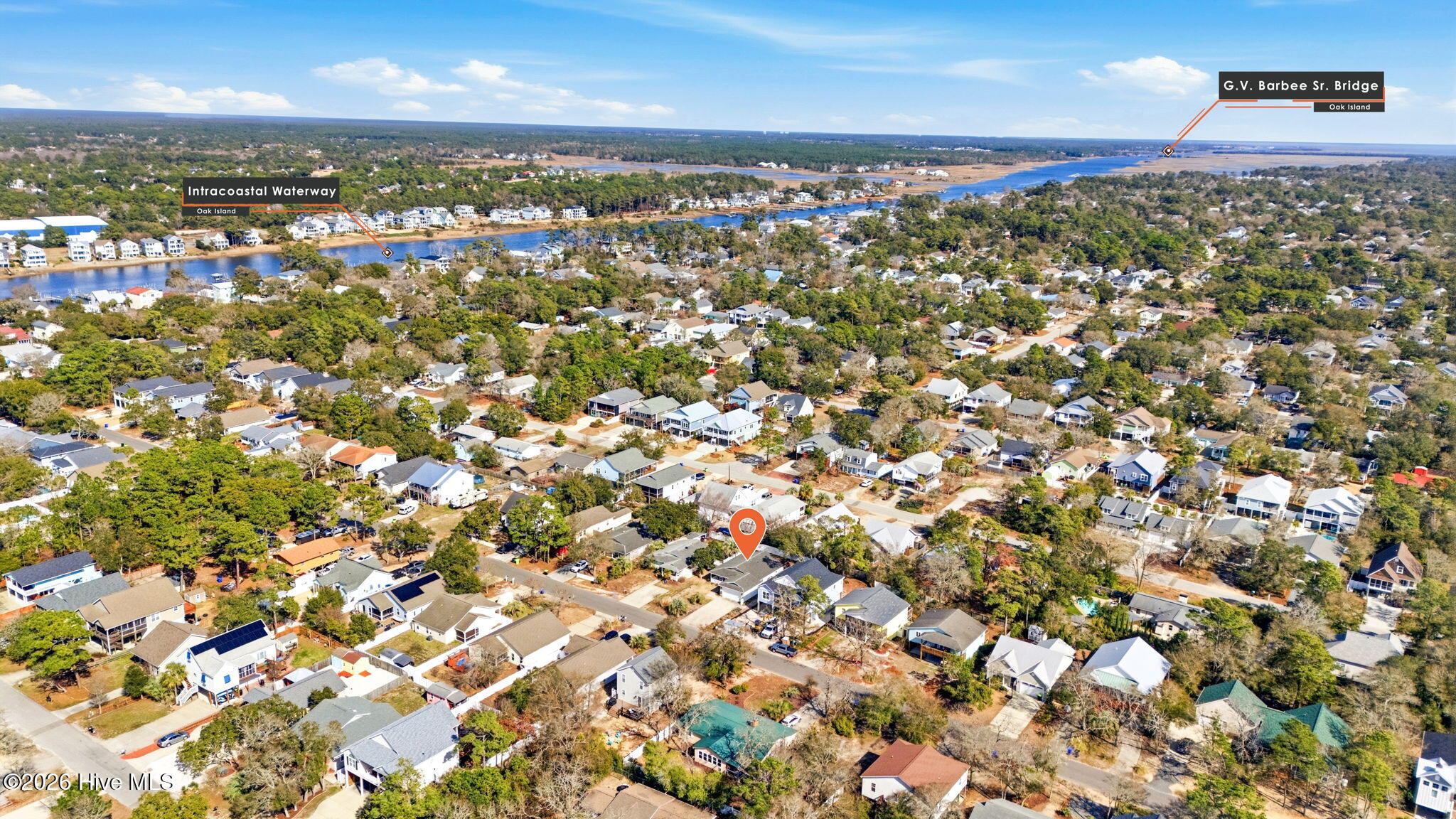 100560185 | Photo 40