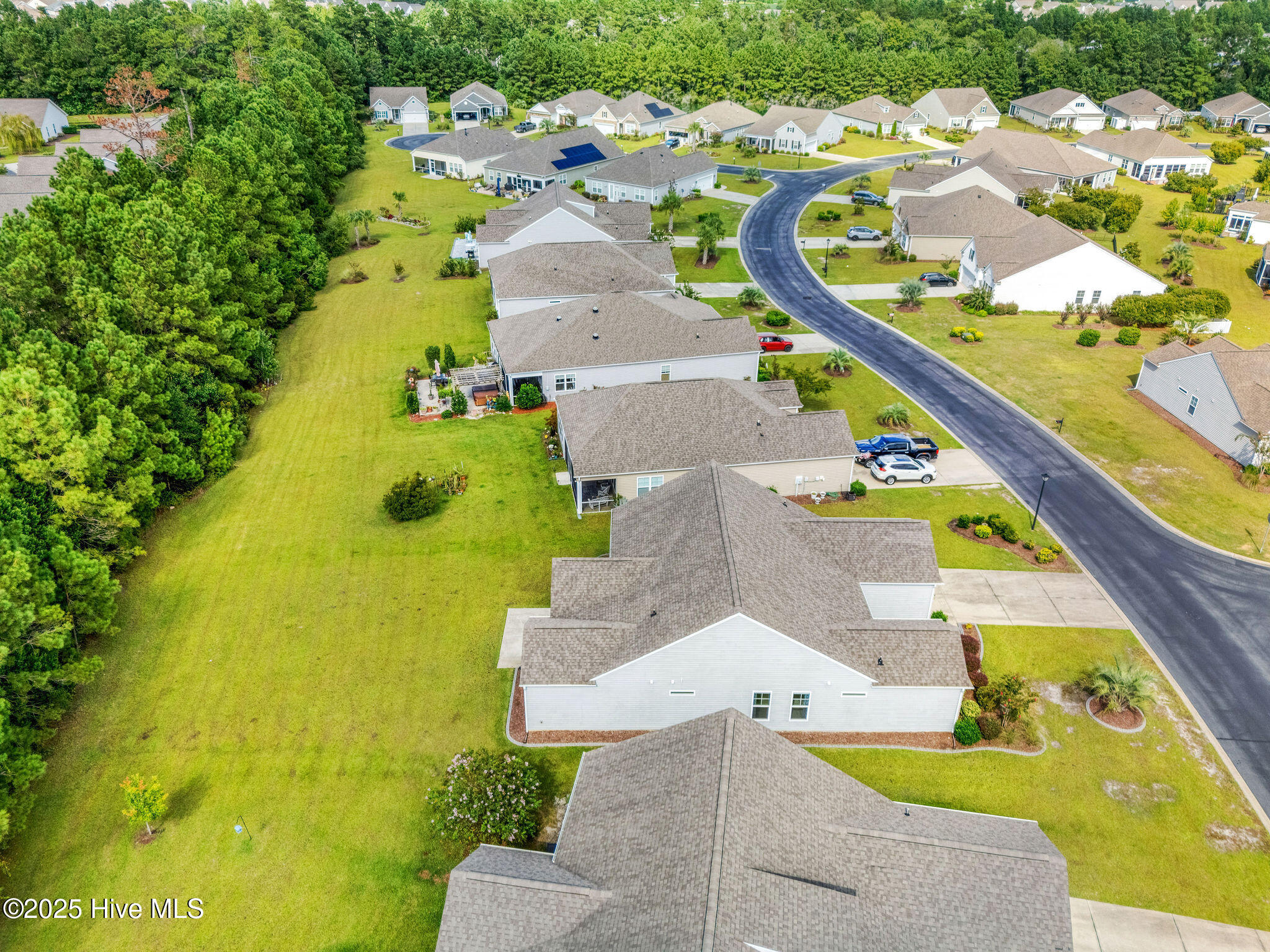 100550824 | Photo 44