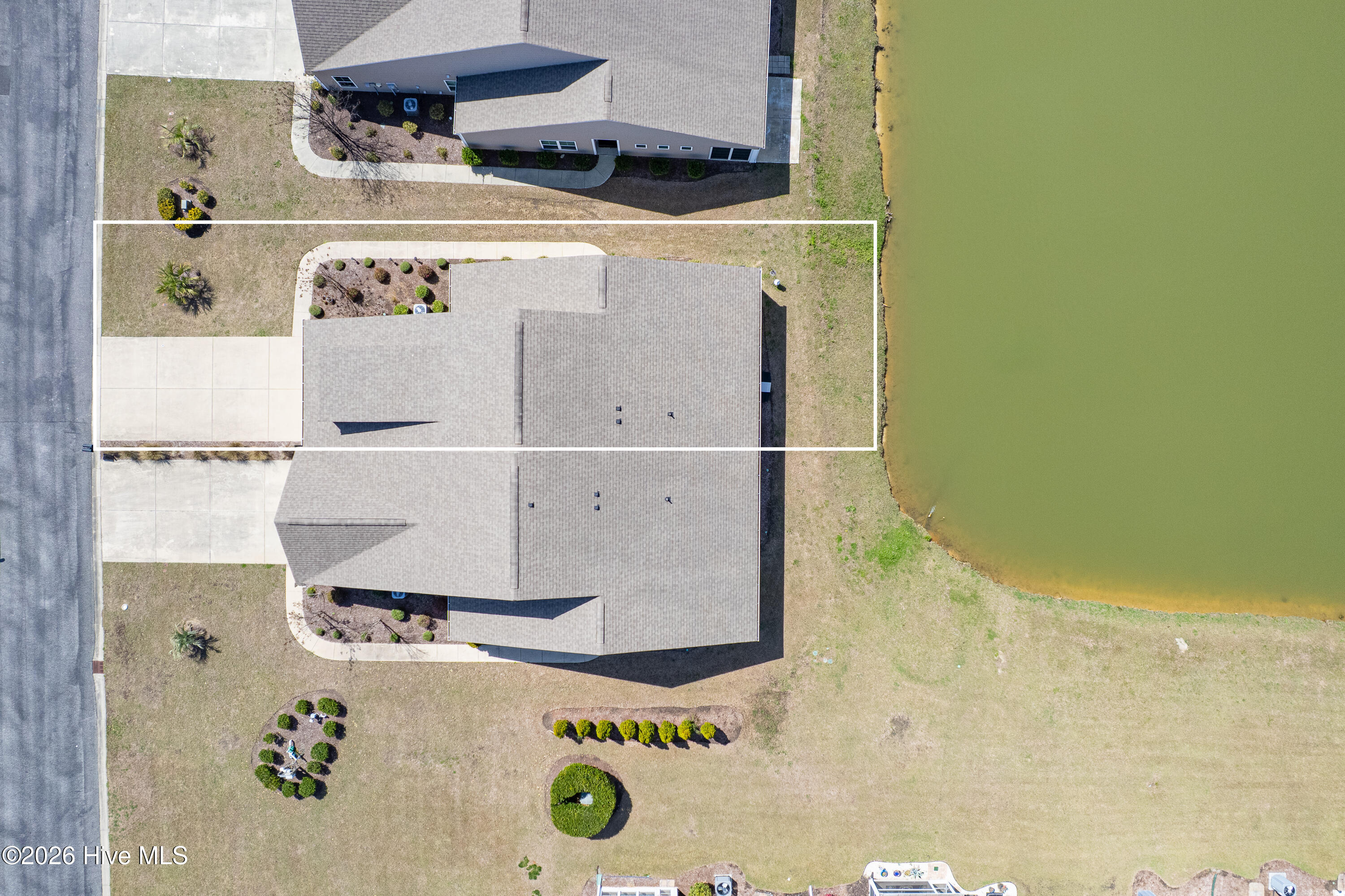 100560714 | Photo 35