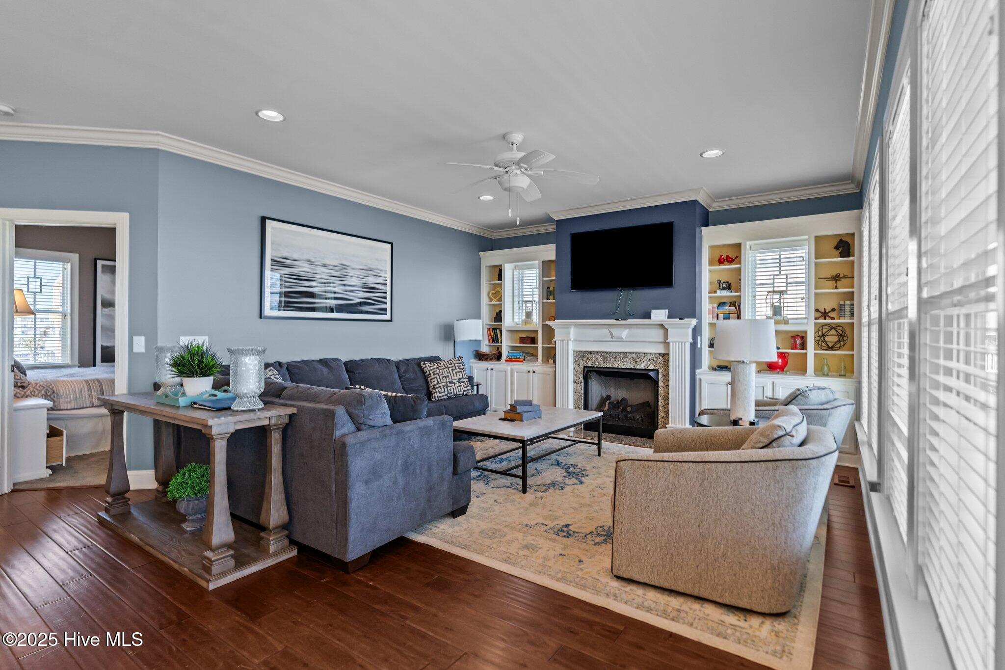 911 Ocean Boulevard W, Holden Beach, NC 28462 – photo 6: 2-web-or-mls-DSC08985